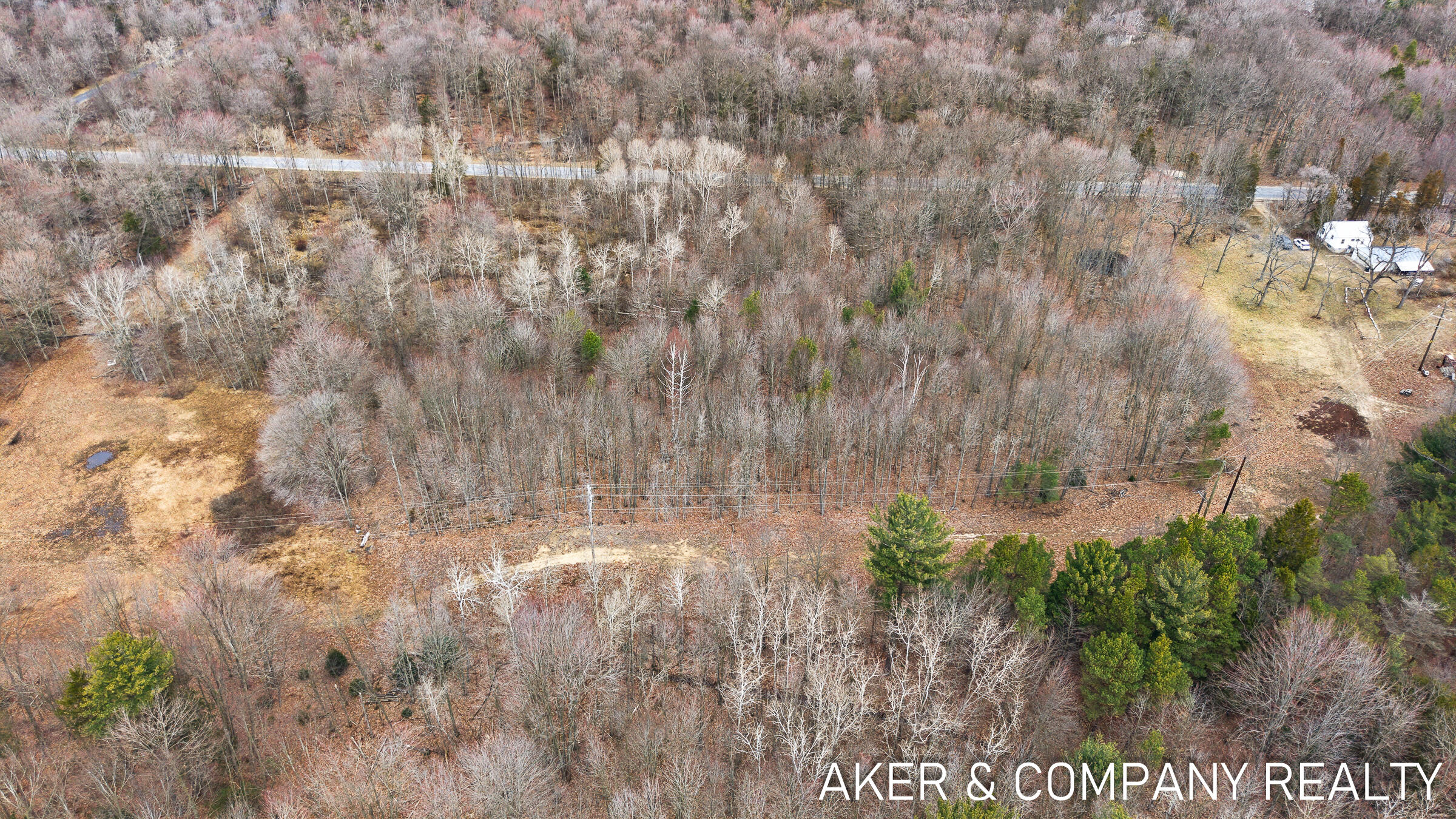 17078 Lake Michigan Drive Property Photo 9