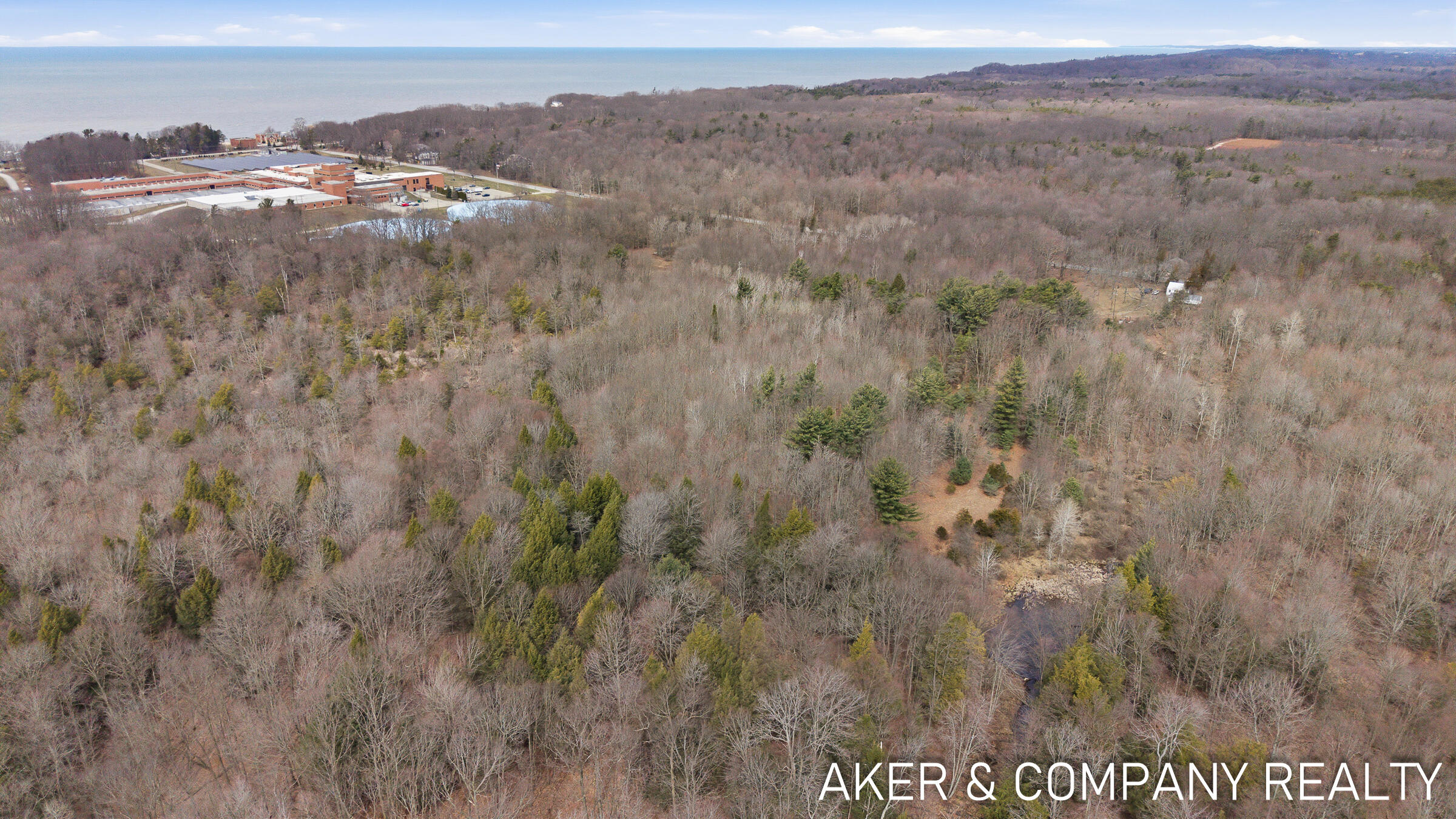 17078 Lake Michigan Drive Property Photo 14