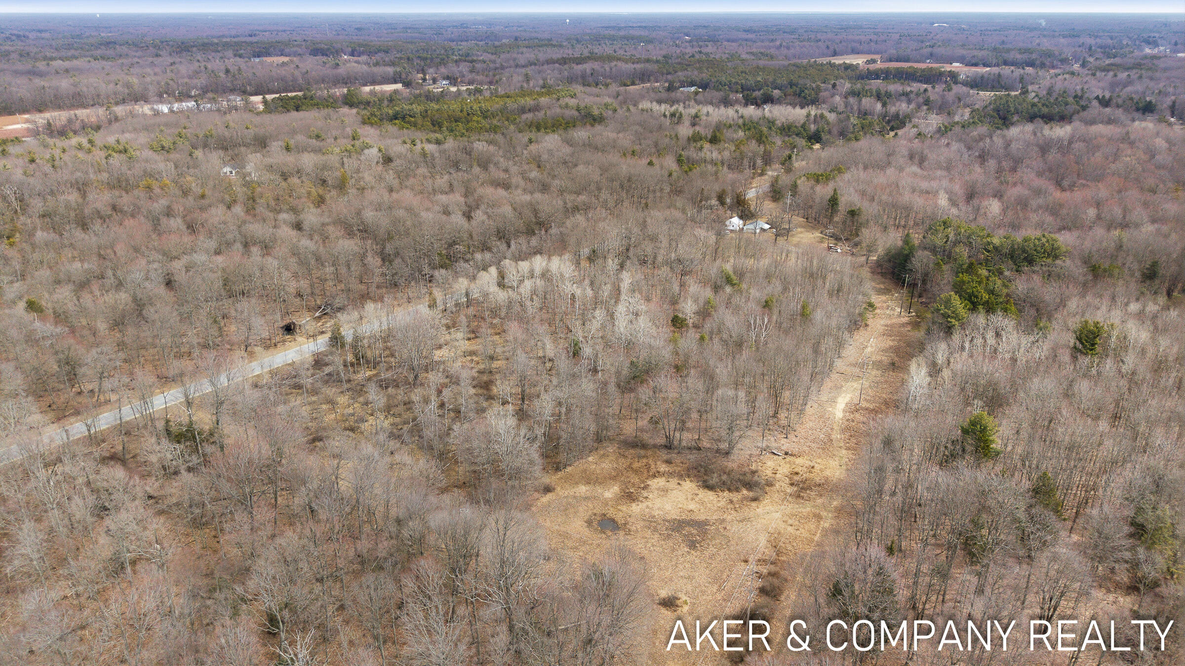 17078 Lake Michigan Drive Property Photo 16
