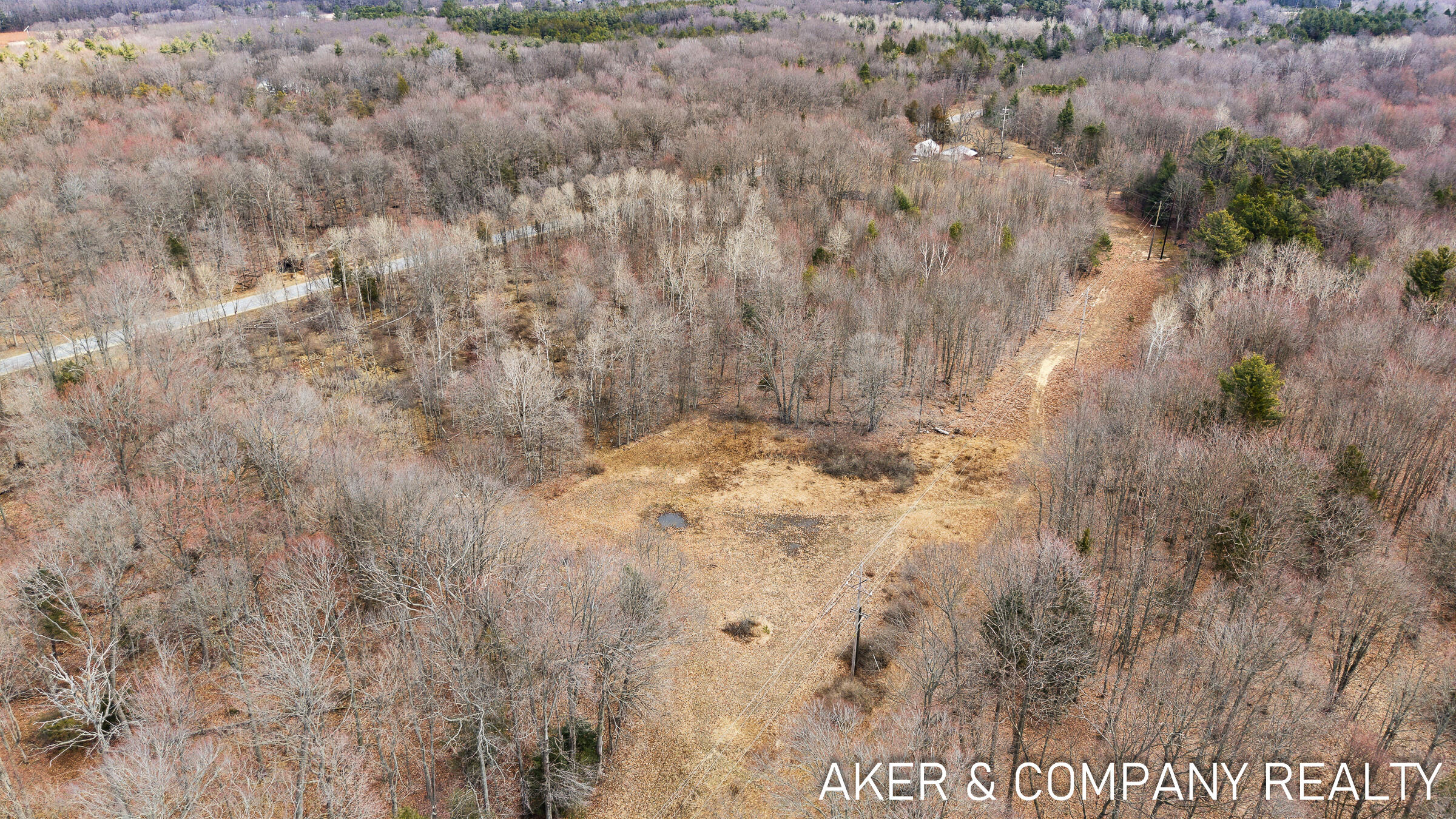 17078 Lake Michigan Drive Property Photo 18