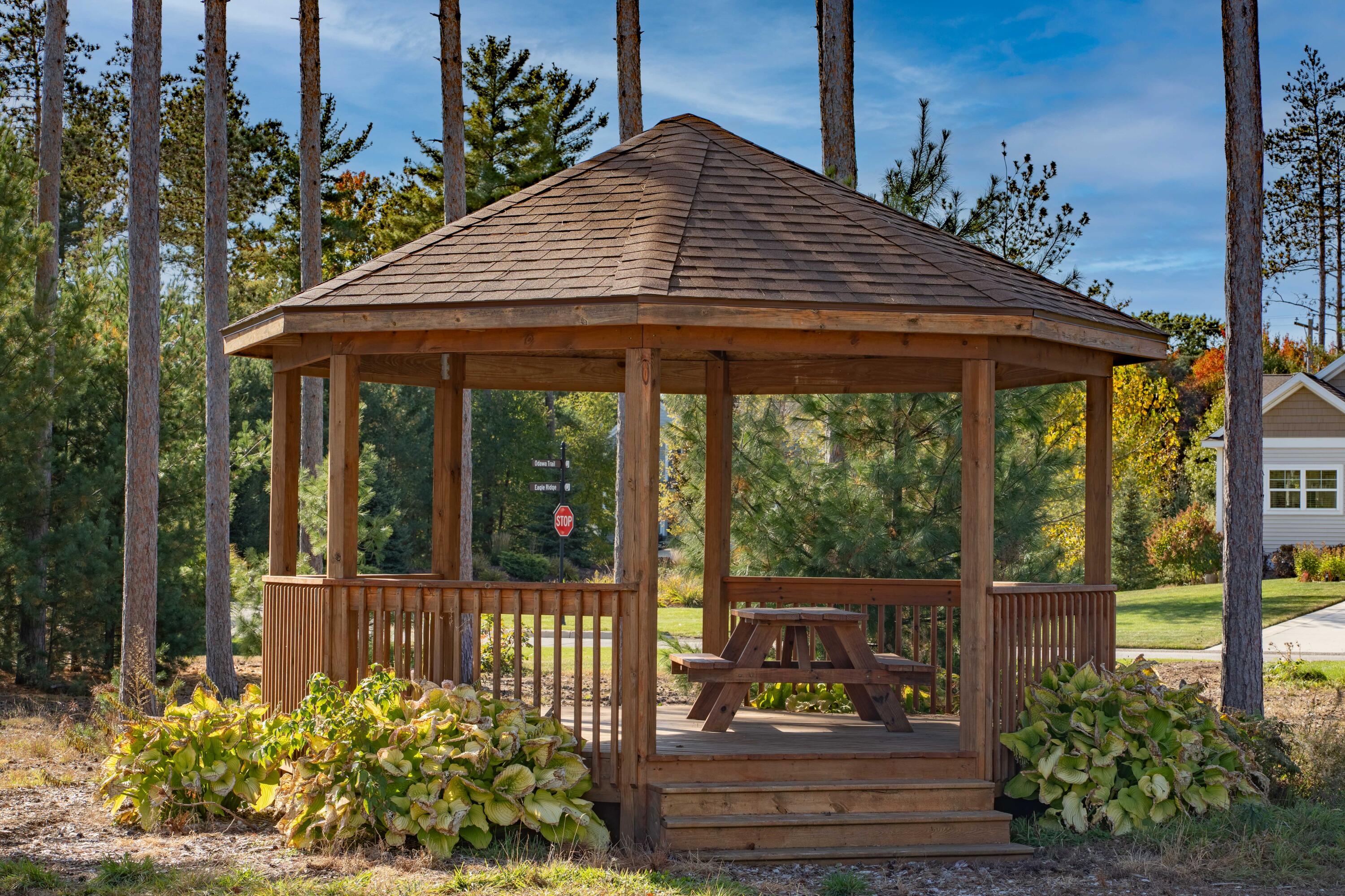 6185 S Bear Den Trail Property Photo 6