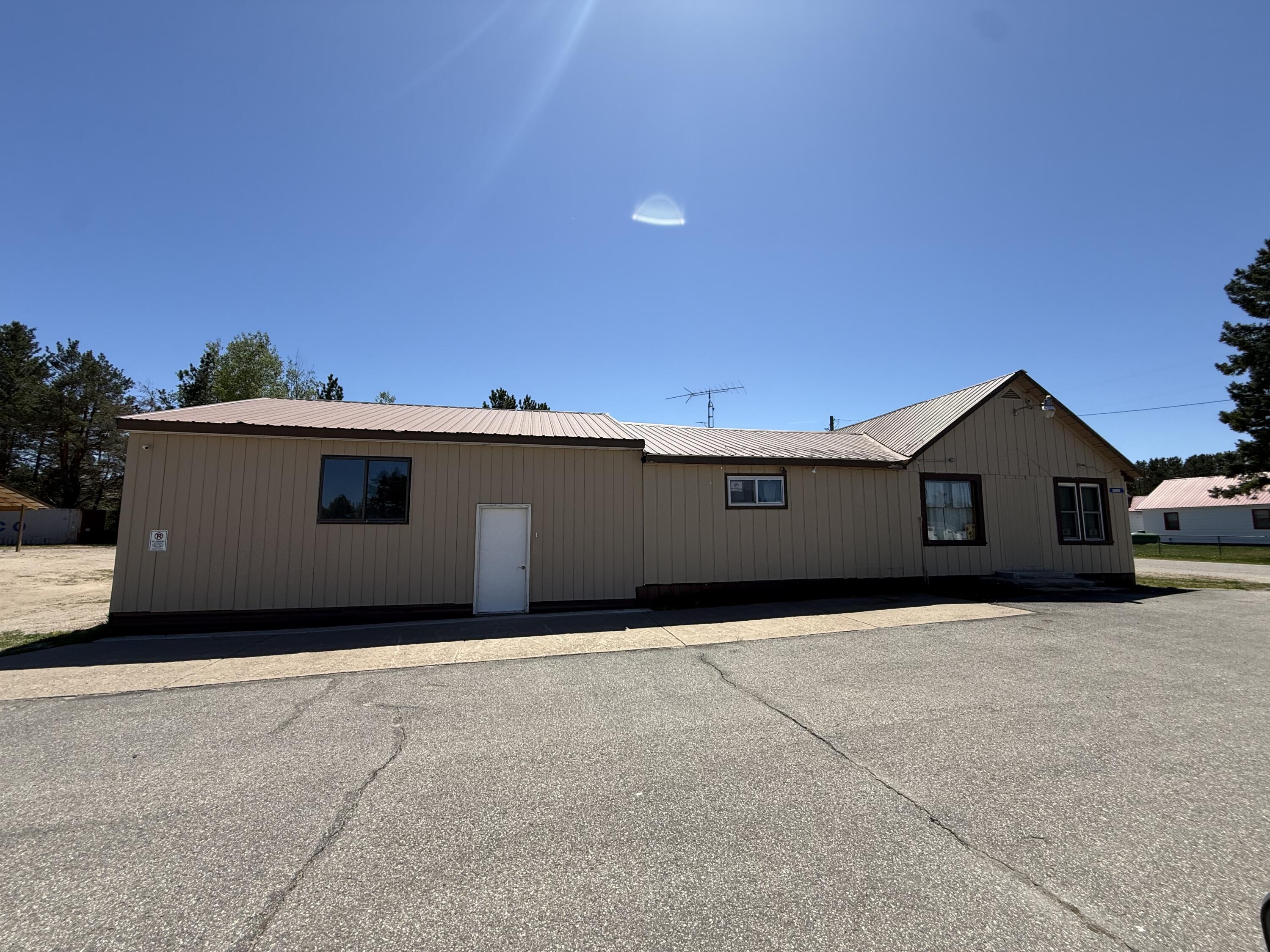 28981 W M-28