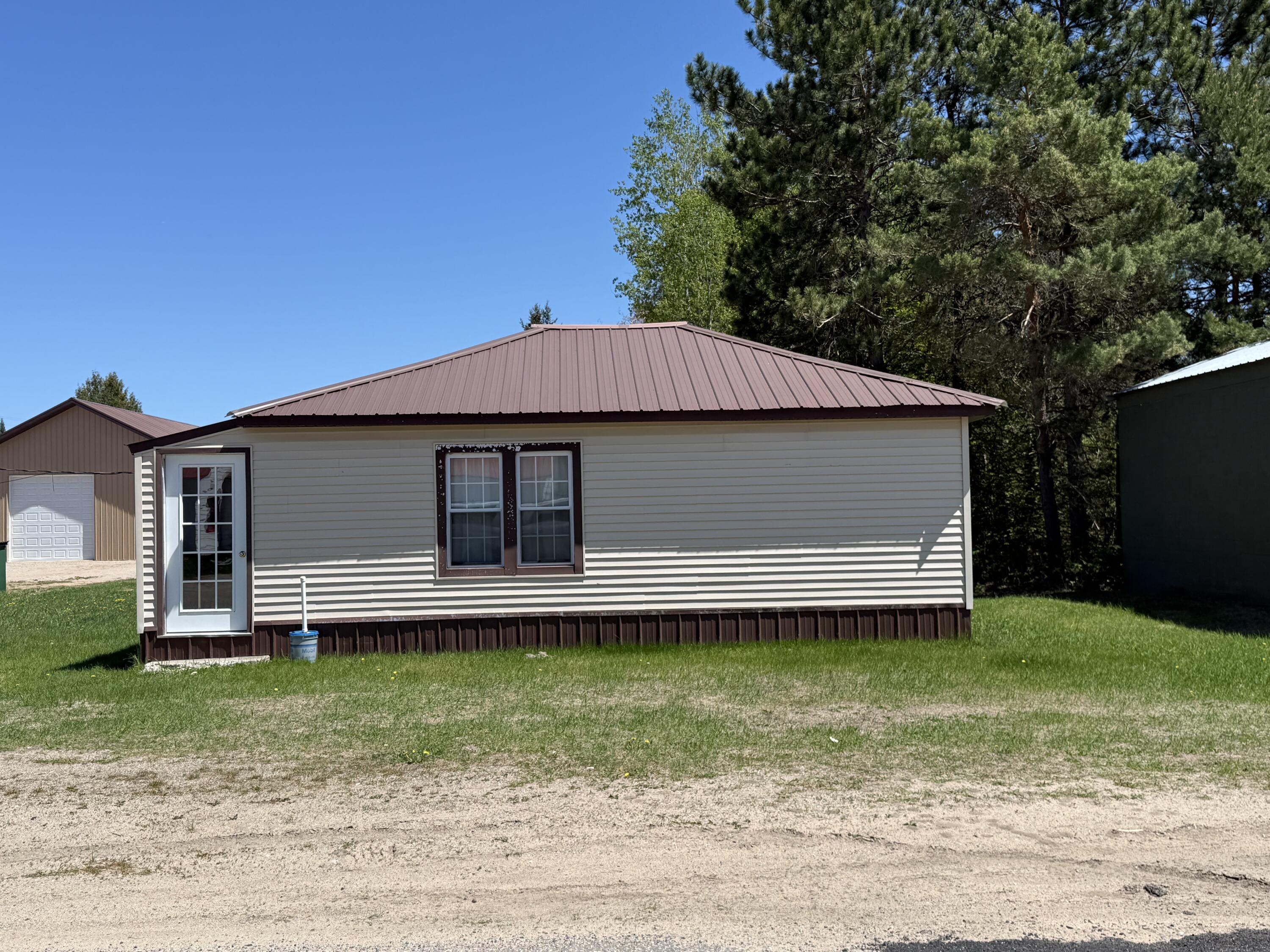 28981 W M-28 Property Photo 5