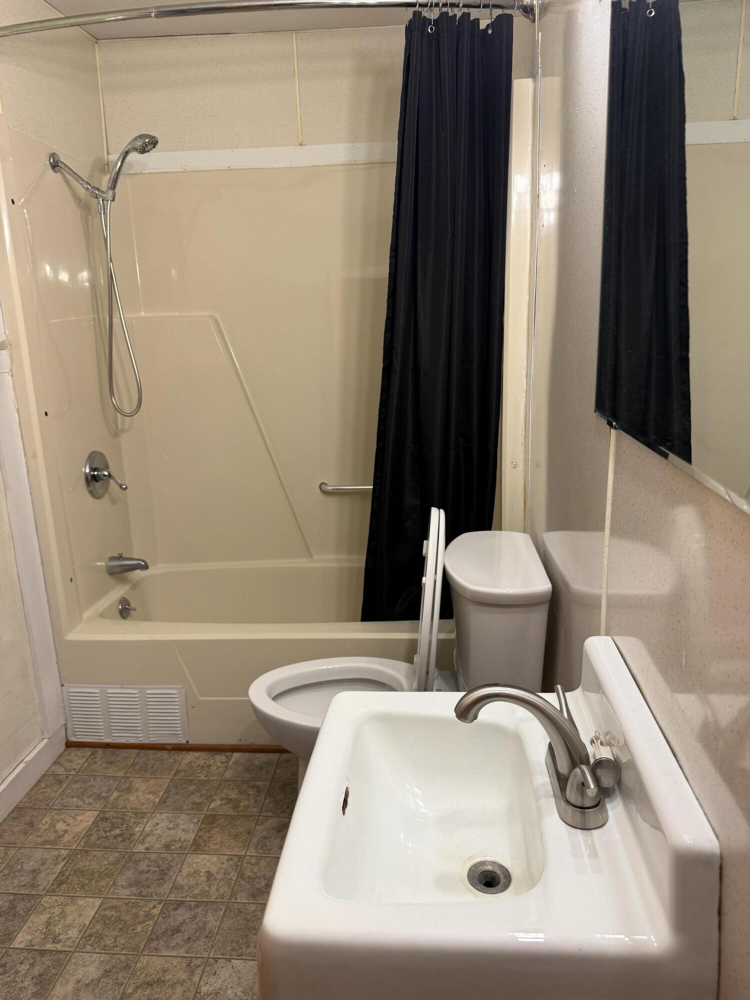 28981 W M-28 Property Photo 8