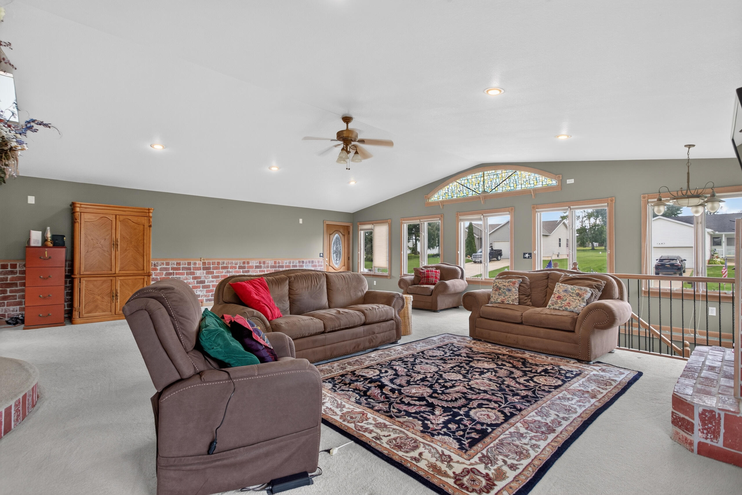 7596 Wadding Drive Property Photo 12