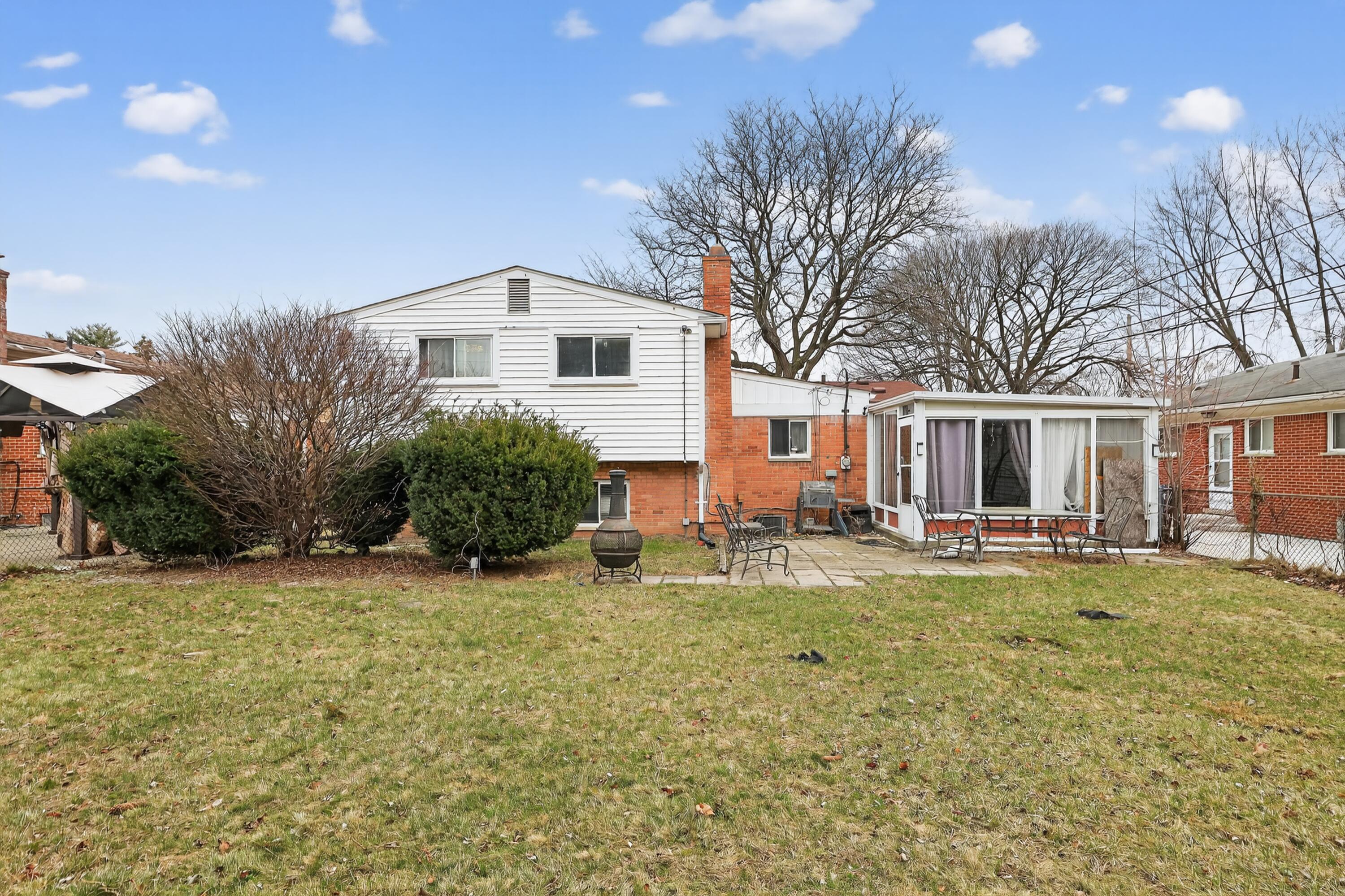 13511 Dixie Property Photo 1