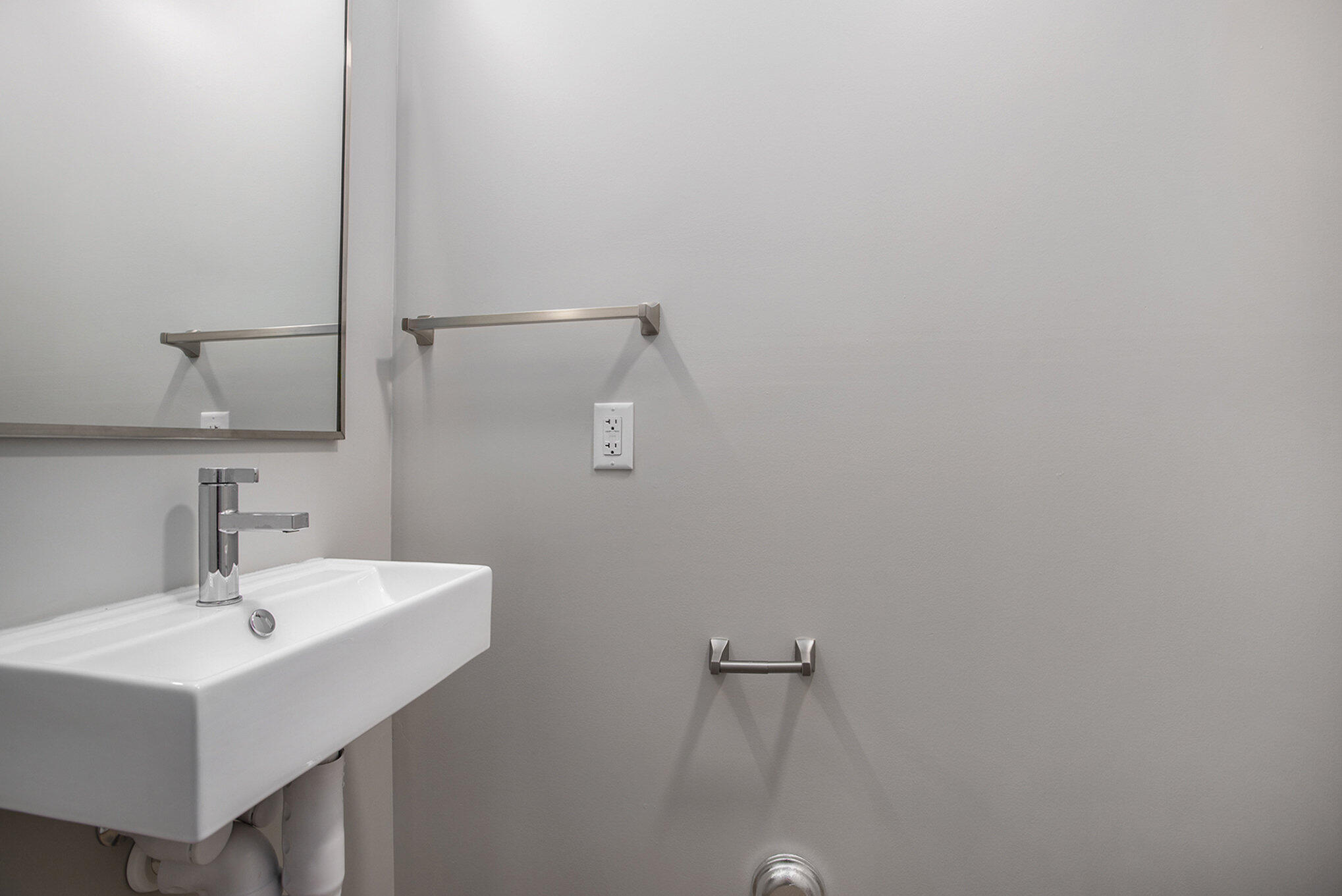 612 Southworth Terrace Property Photo 7