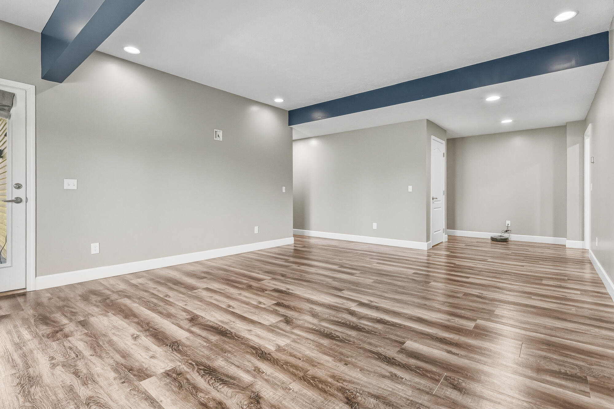 52039 Kern Drive Property Photo 28