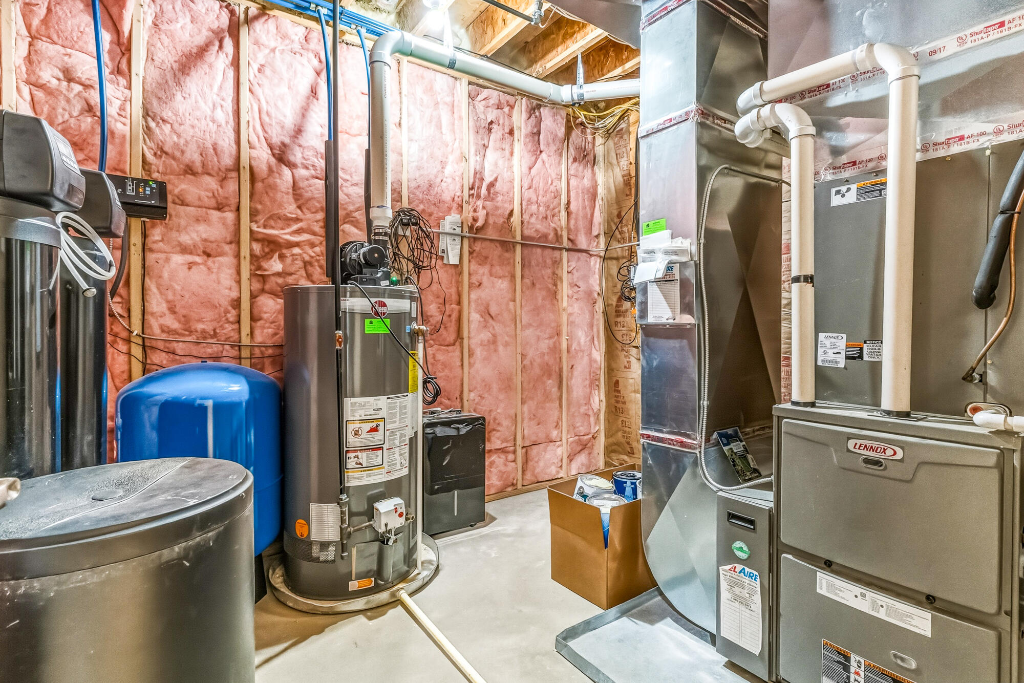 52039 Kern Drive Property Photo 44