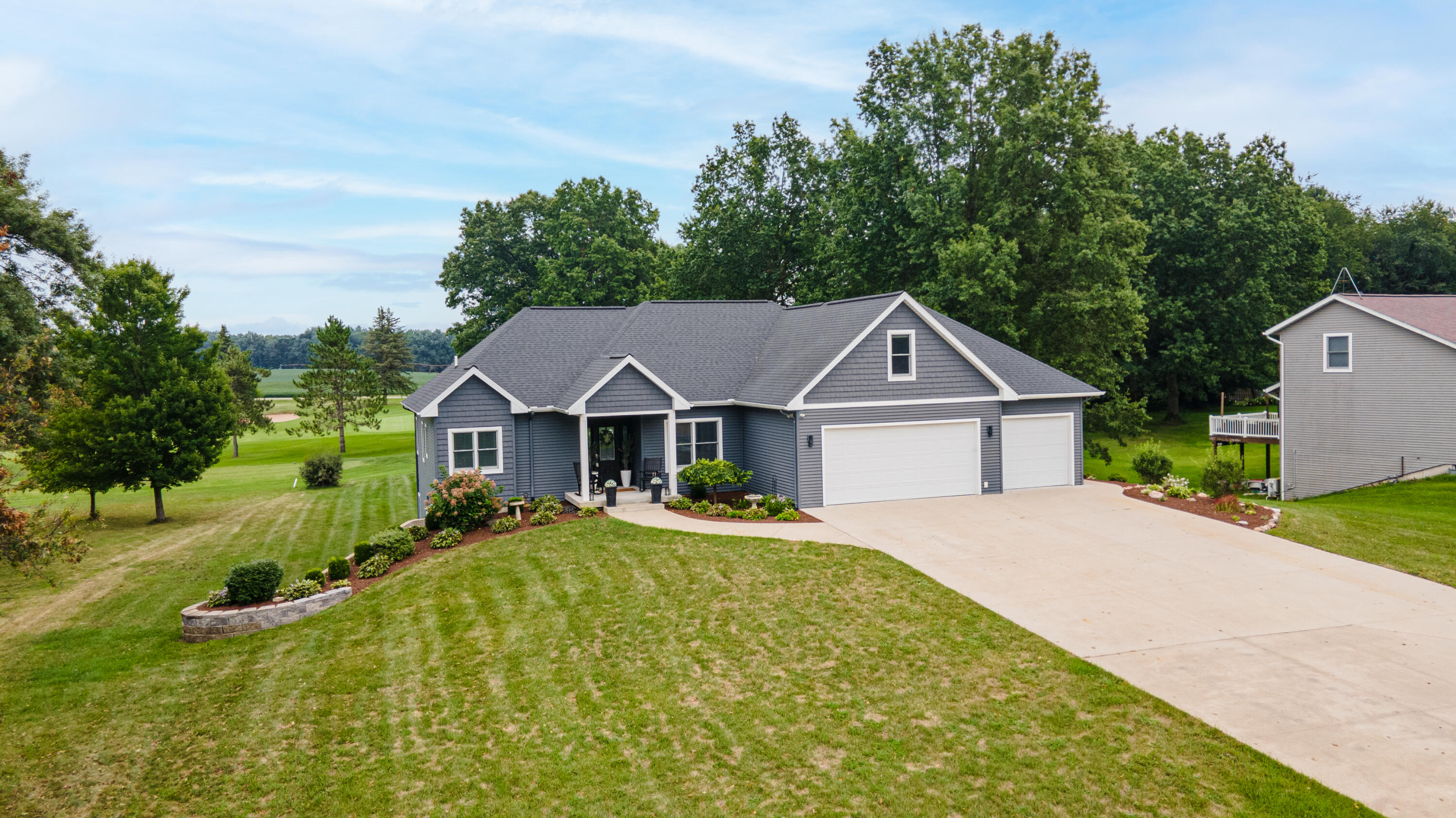52039 Kern Drive Property Photo 81