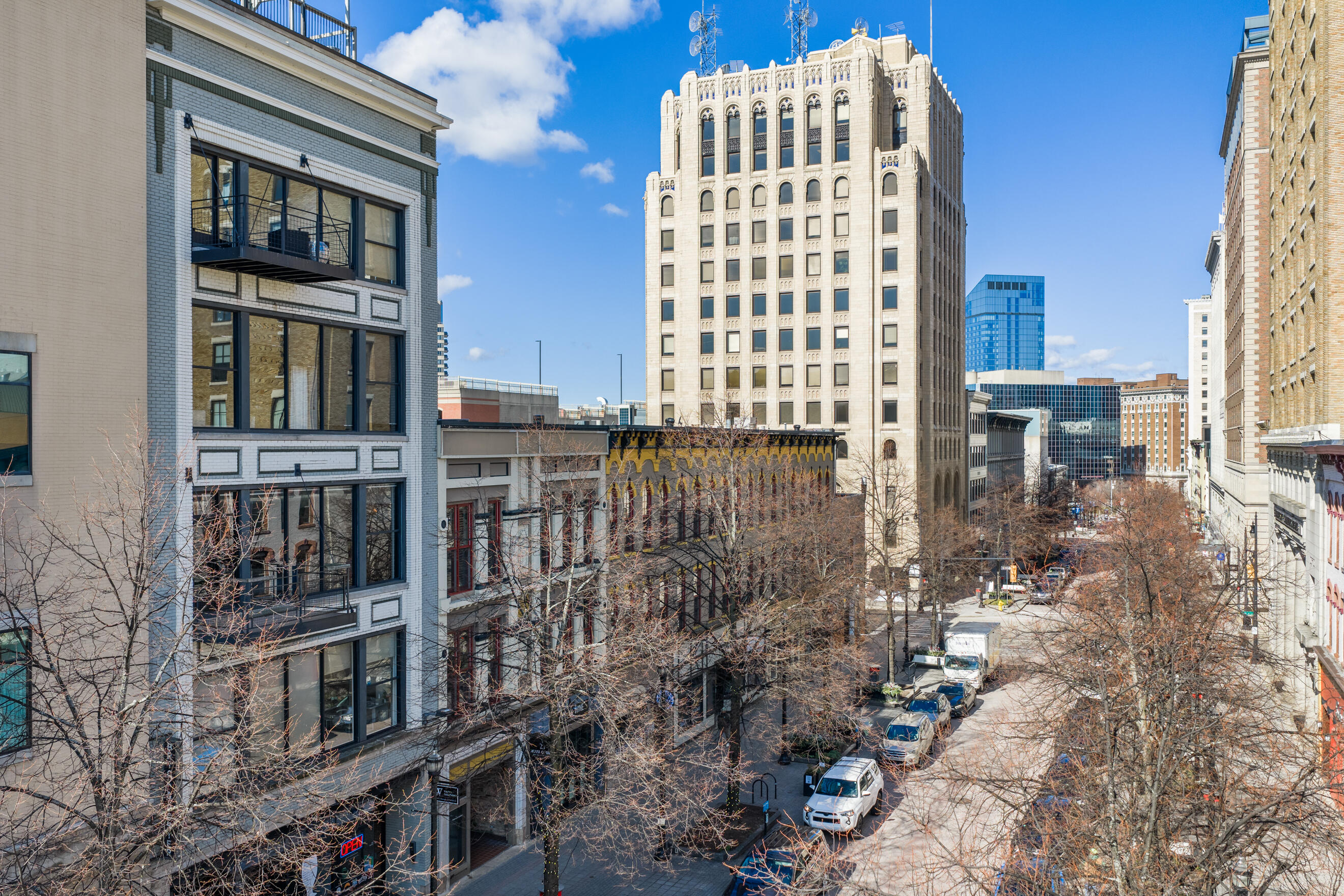49 Monroe Center Street Nw 5 Property Photo 38