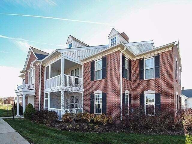 856 W Summerfield Glen Circle 117 Property Photo 1