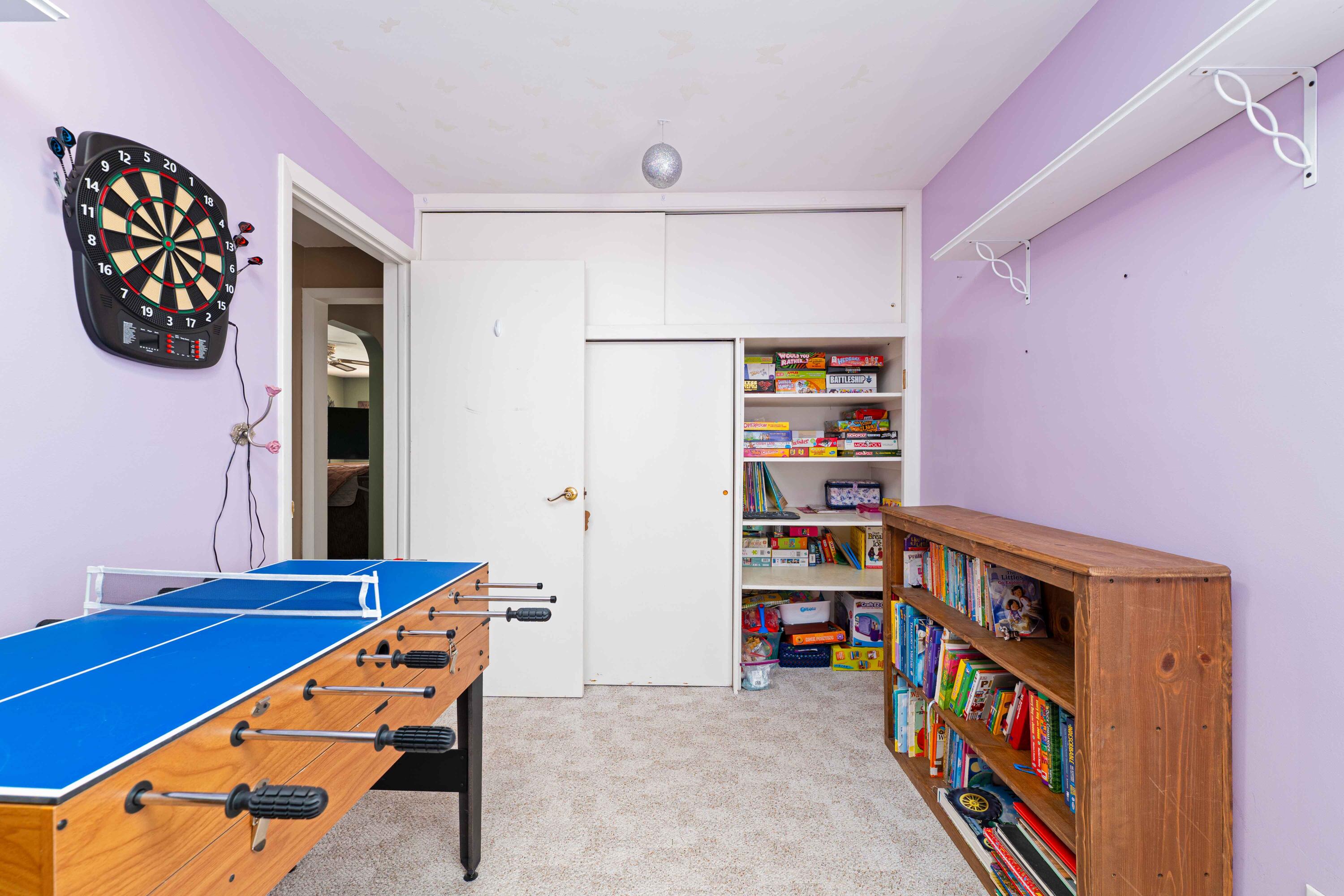 6740 S Eberhart Avenue Property Photo 11