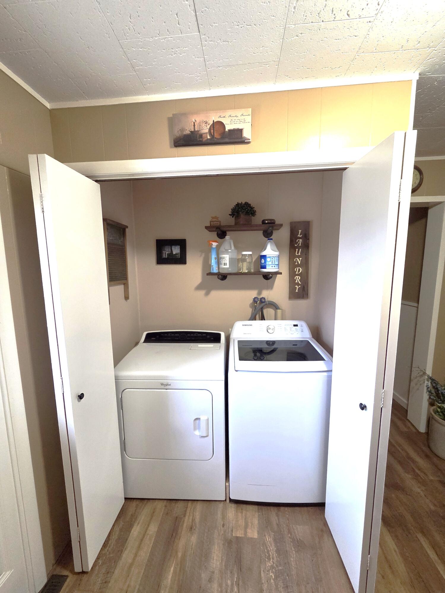 6740 S Eberhart Avenue Property Photo 16