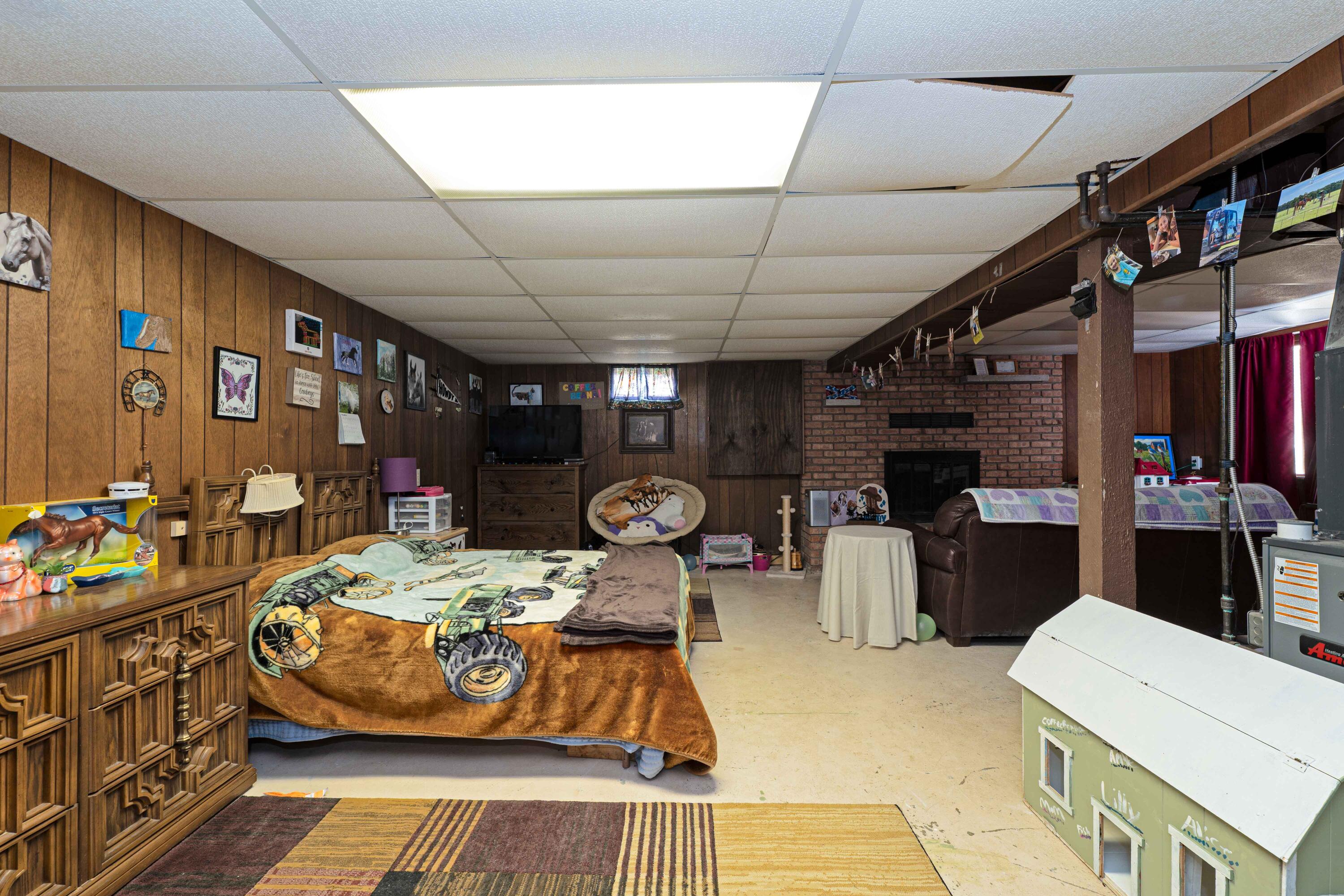 6740 S Eberhart Avenue Property Photo 20