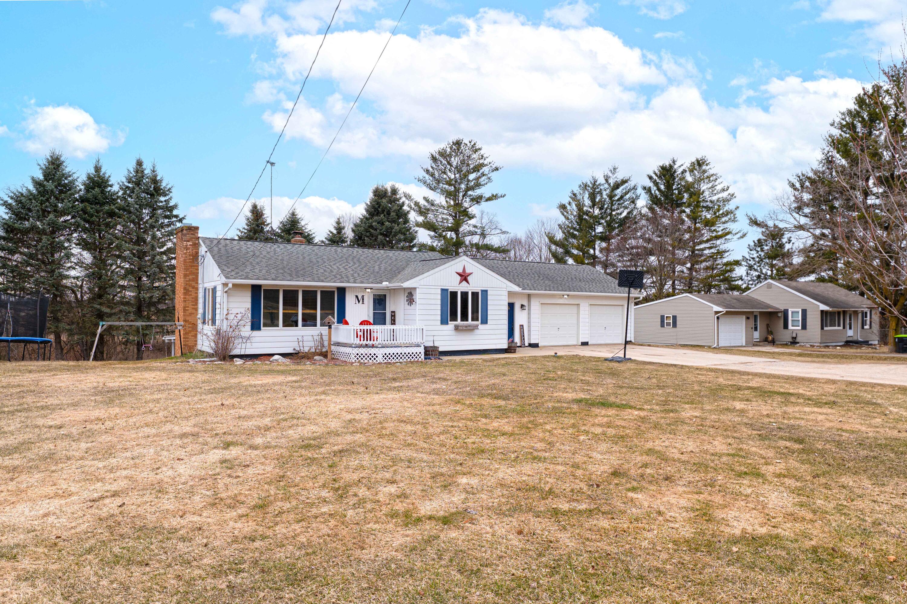 6740 S Eberhart Avenue Property Photo 27
