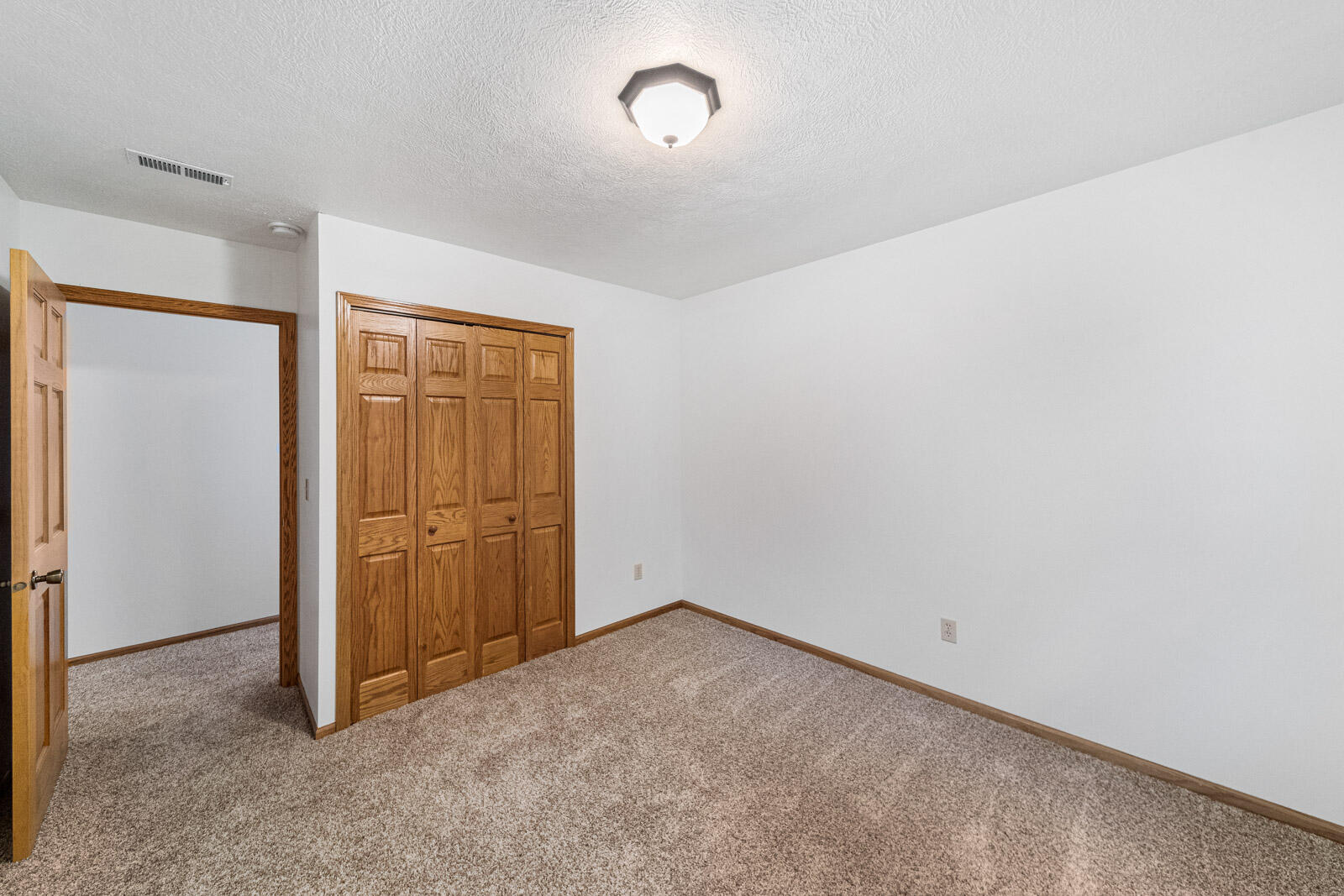 19976 M-60 Property Photo 57