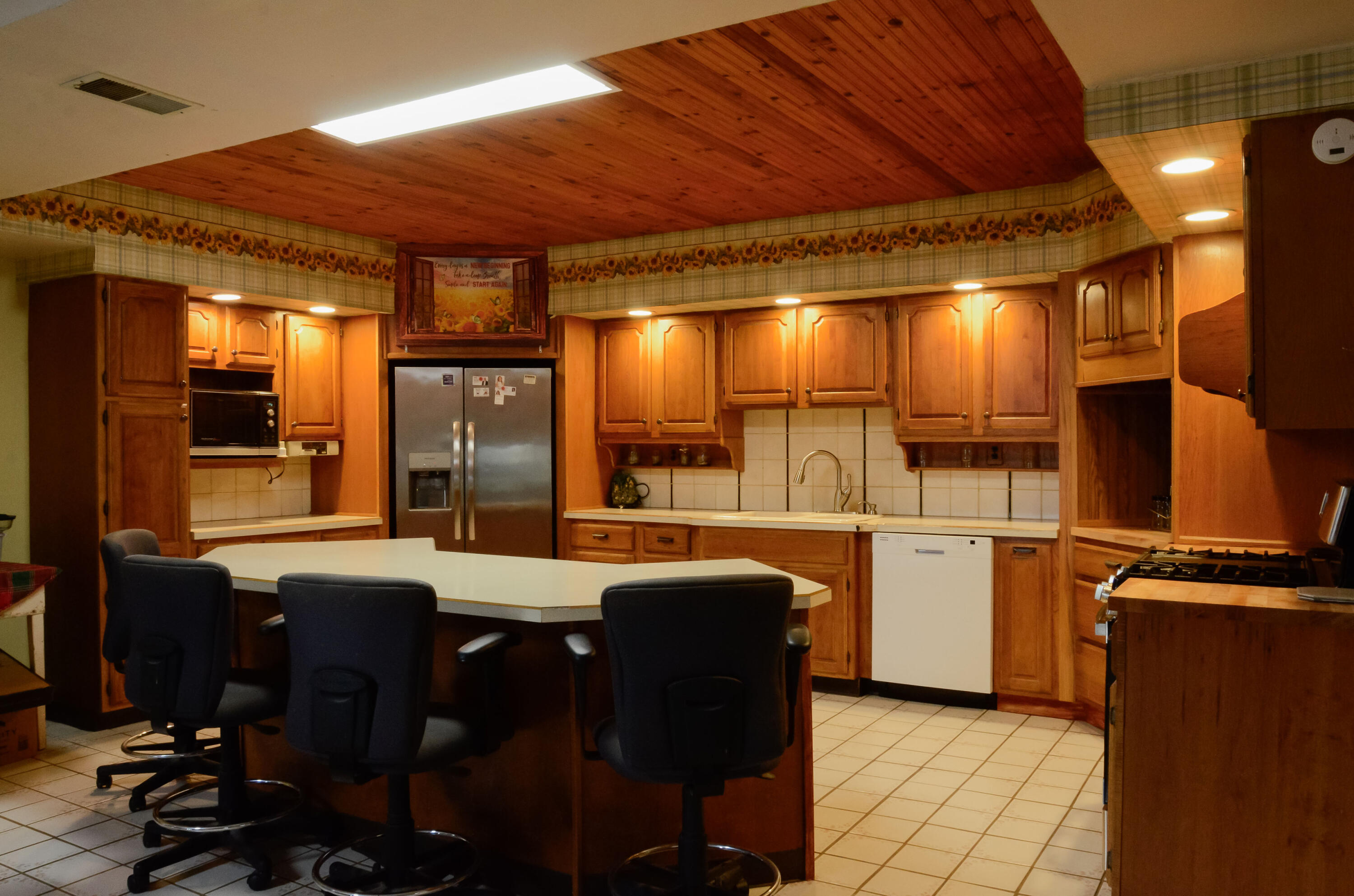 520 E Groat Road Property Photo 3