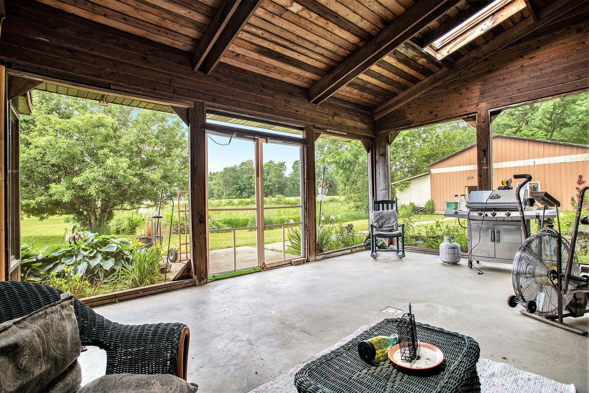 520 E Groat Road Property Photo 7