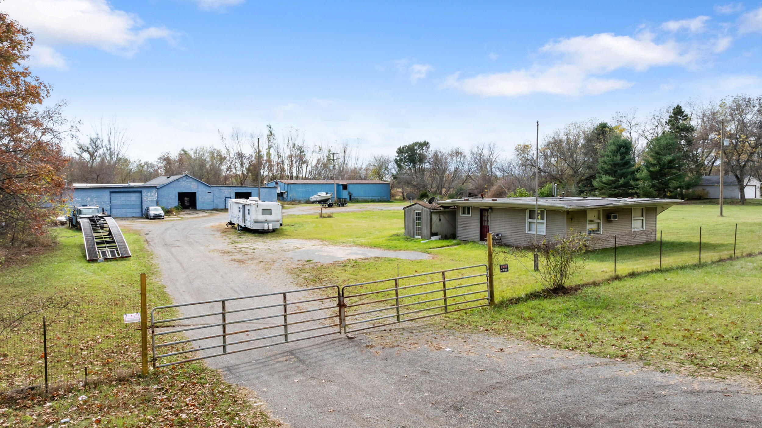 6501 Hawkins Road Property Photo 1