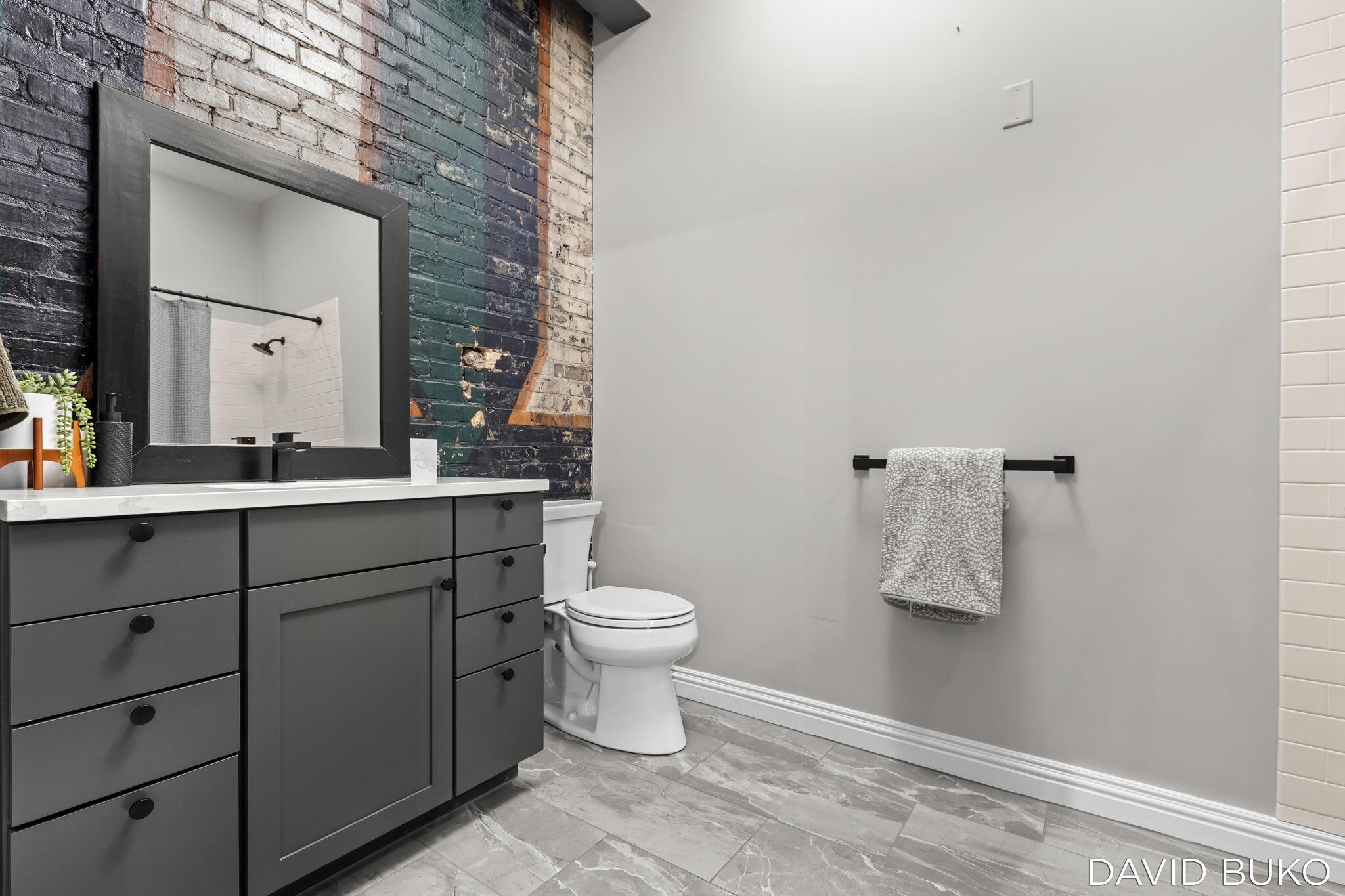 49 Monroe Center Street Nw 10 Property Photo 28