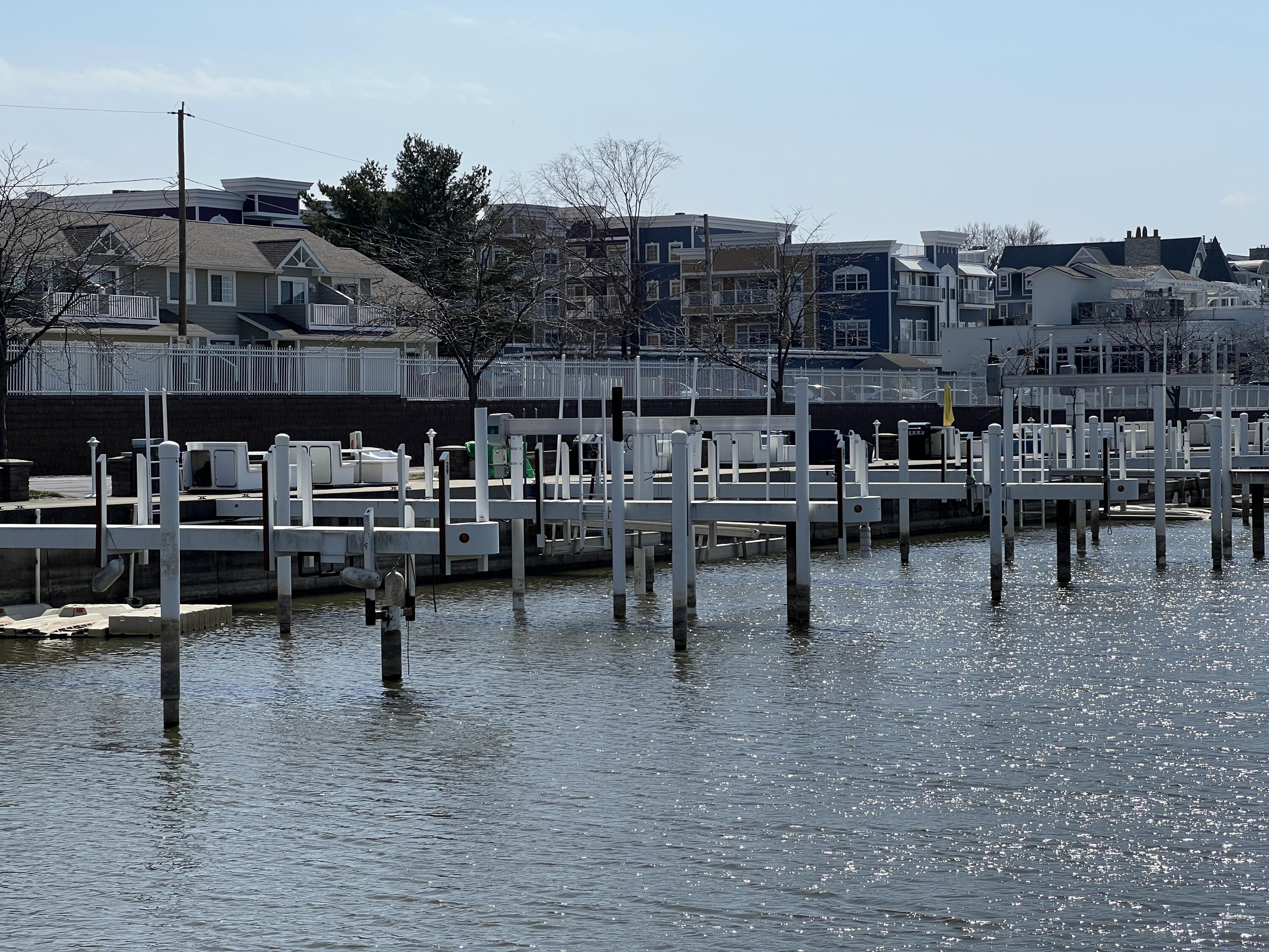 84 Harbor Landing Property Photo 10