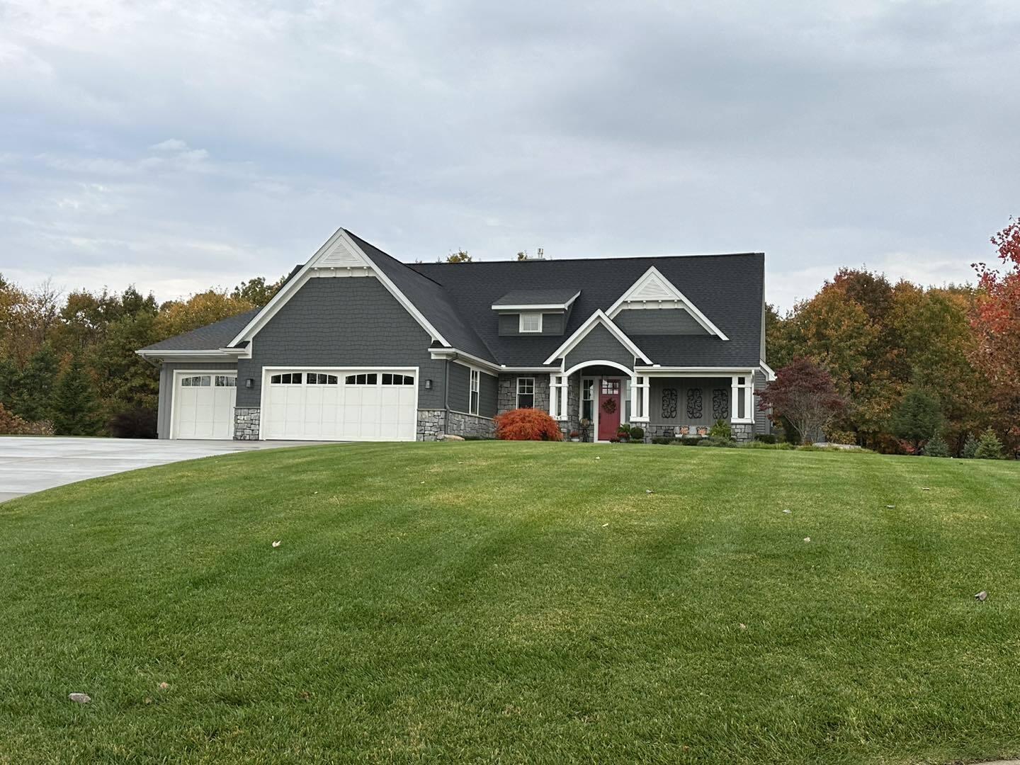 100 Stonegate Drive Property Photo 8