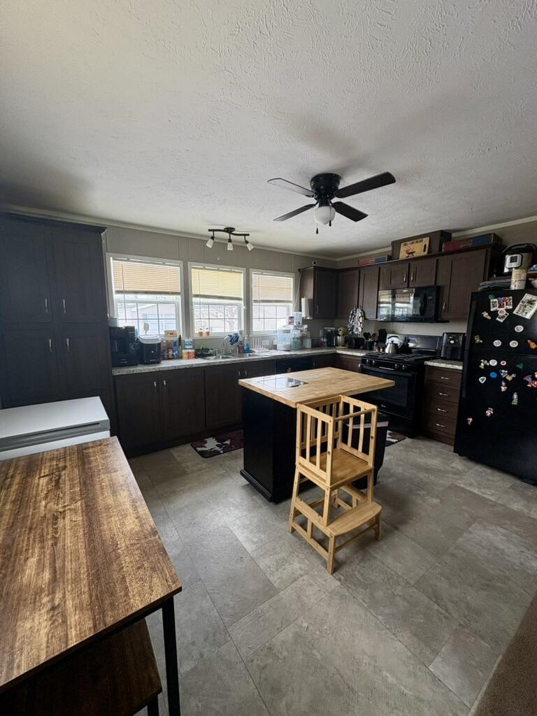 360 E Tuttle Road #217 Property Photo 3