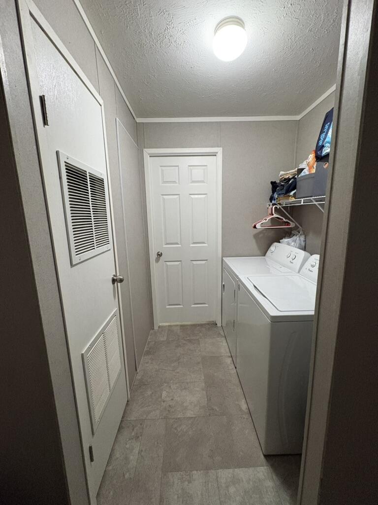 360 E Tuttle Road #217 Property Photo 10