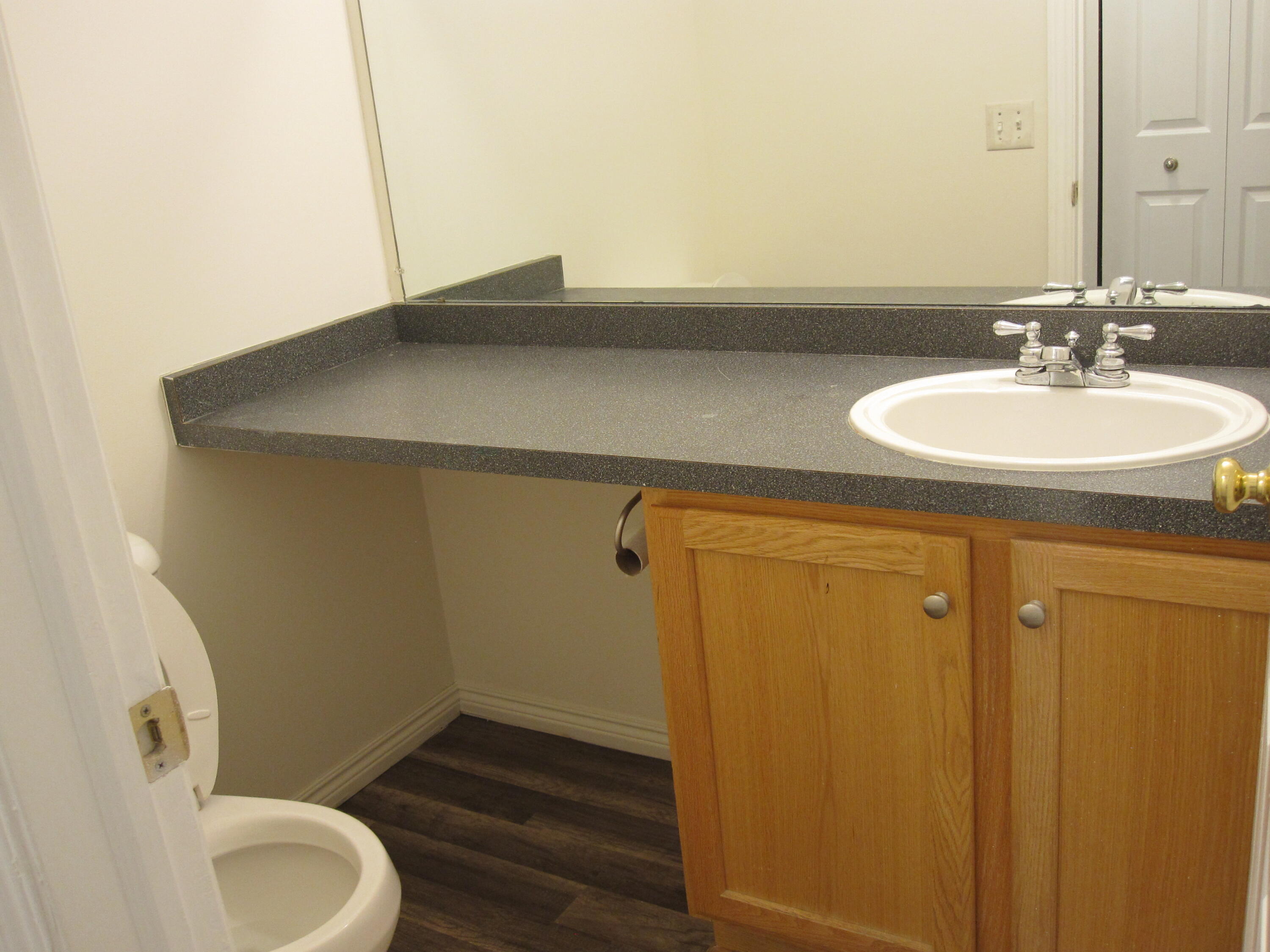 3055 Barclay Way Property Photo 9