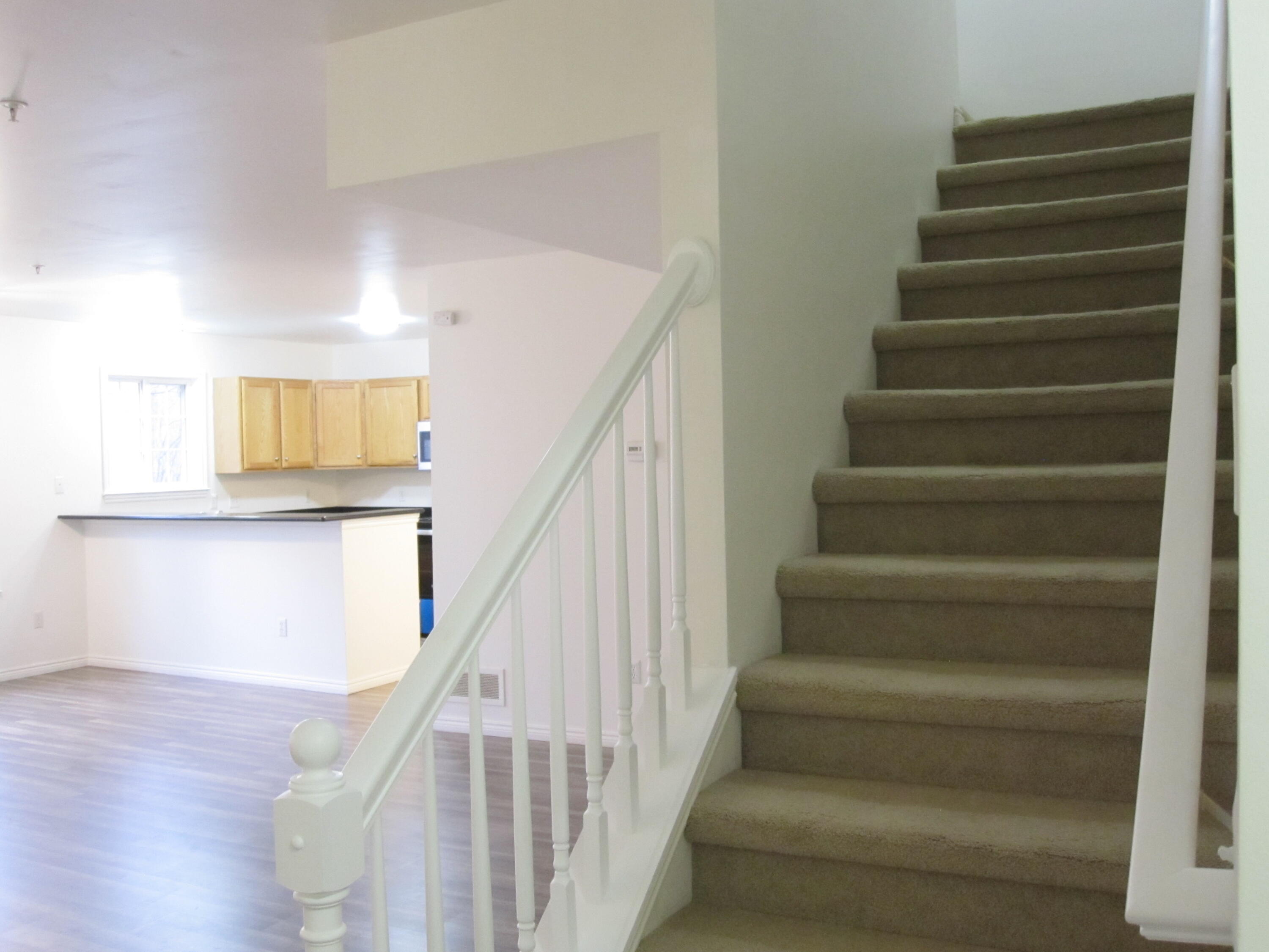 3055 Barclay Way Property Photo 11