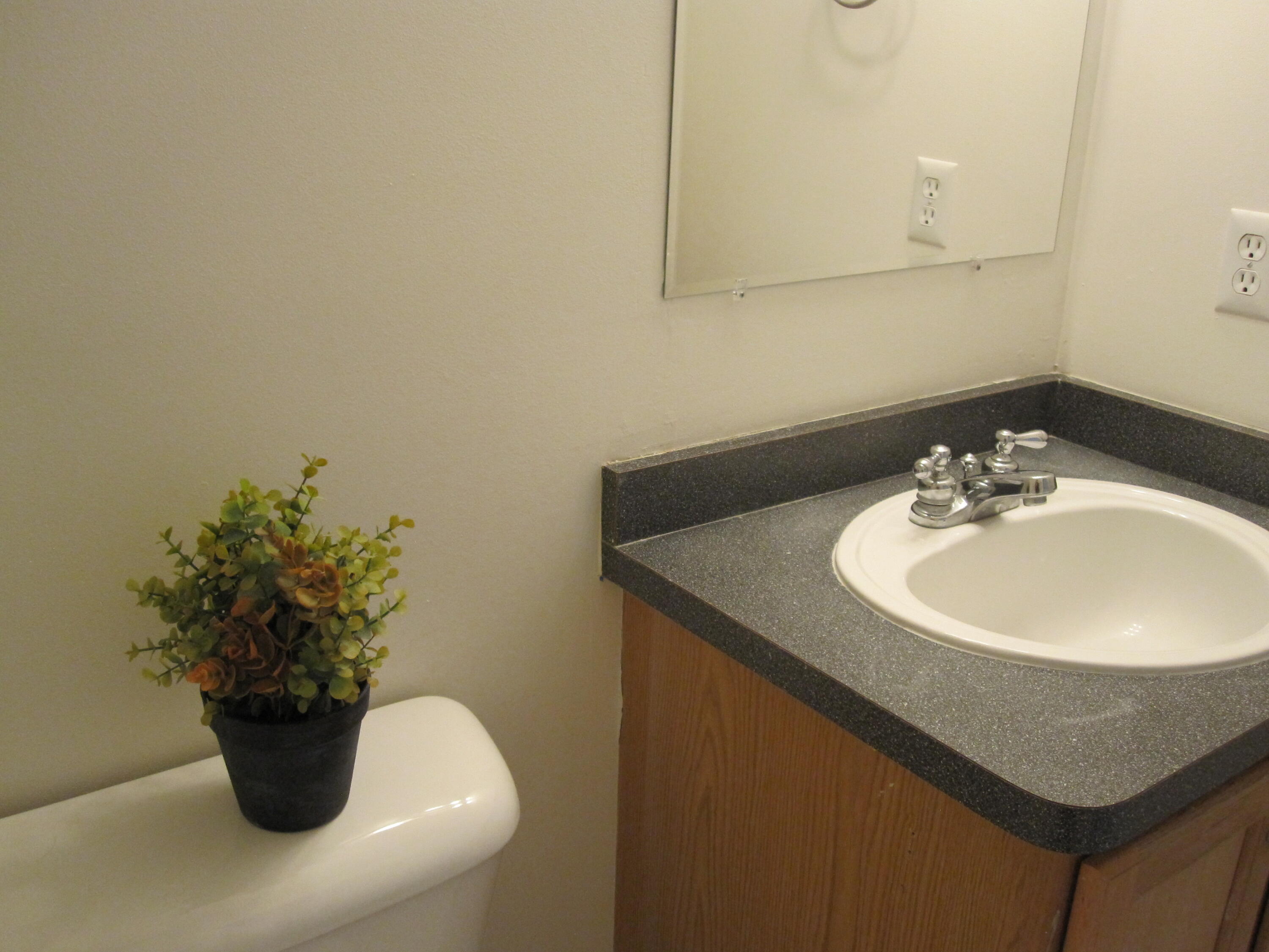 3055 Barclay Way Property Photo 13