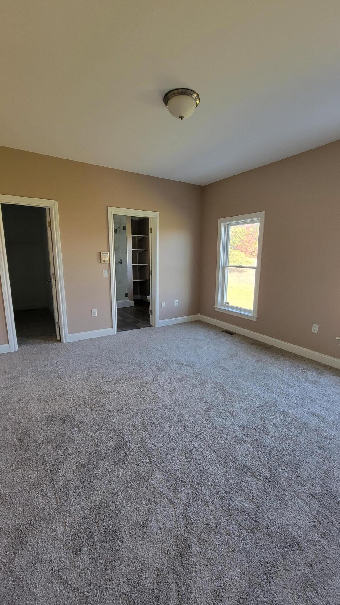 21238 Deans View Property Photo 10