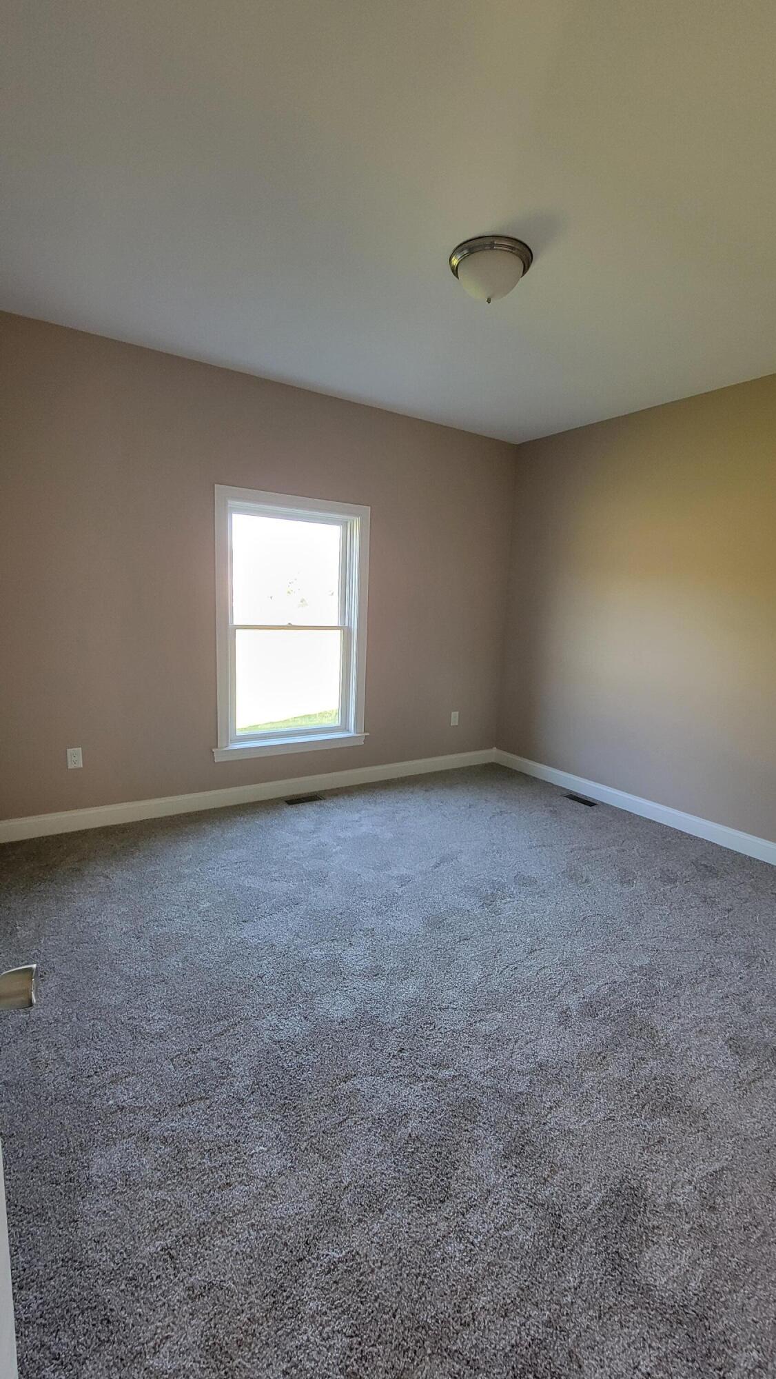21238 Deans View Property Photo 16