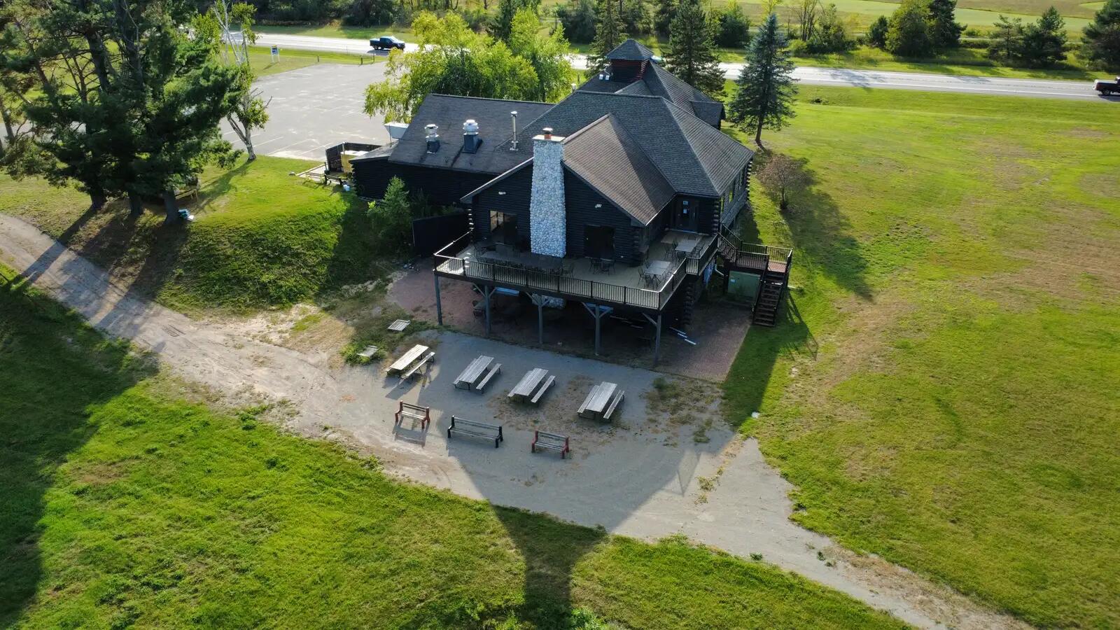 3459 S Us Highway 31 Property Photo 2
