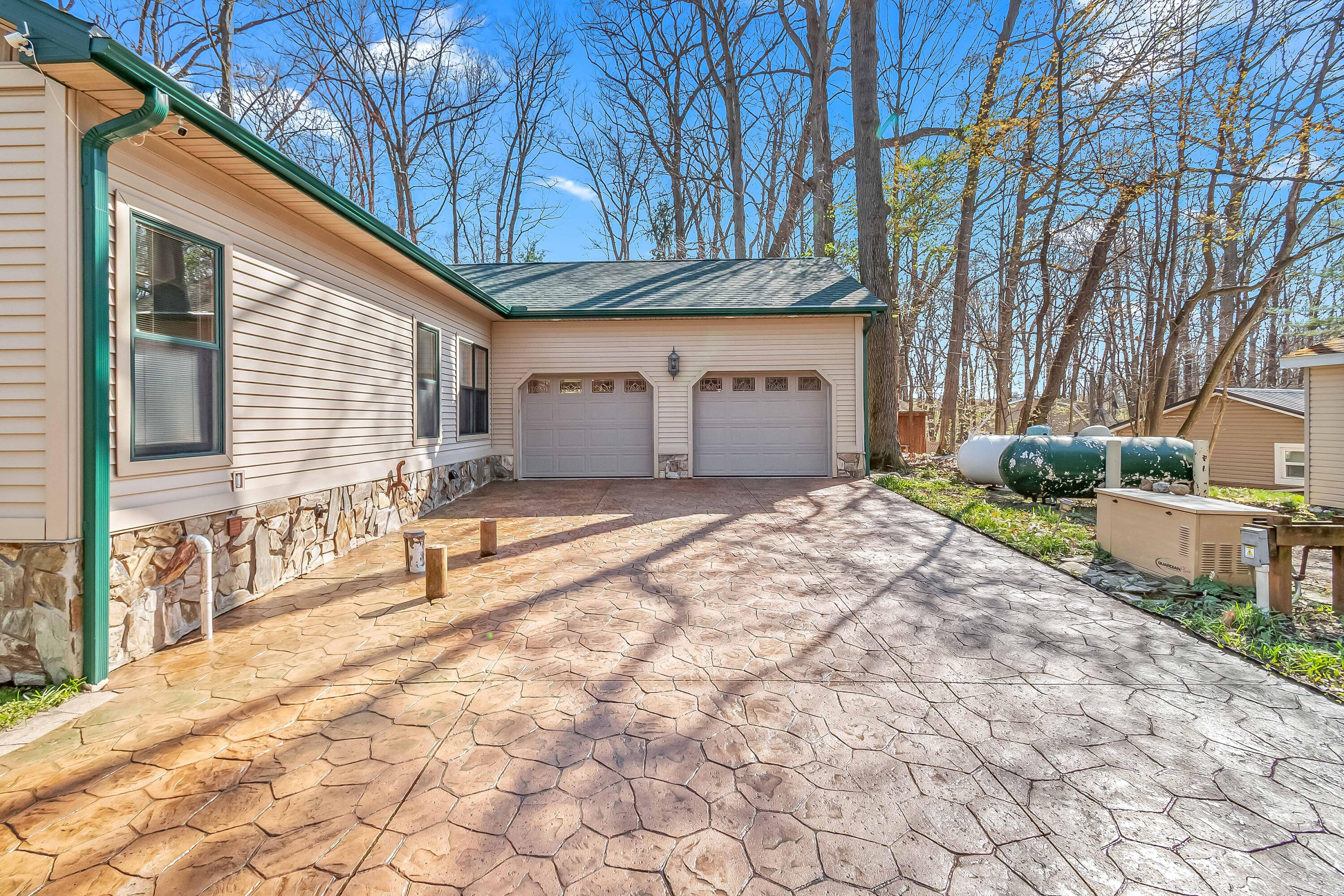 3553 Alpine Court Property Photo 38