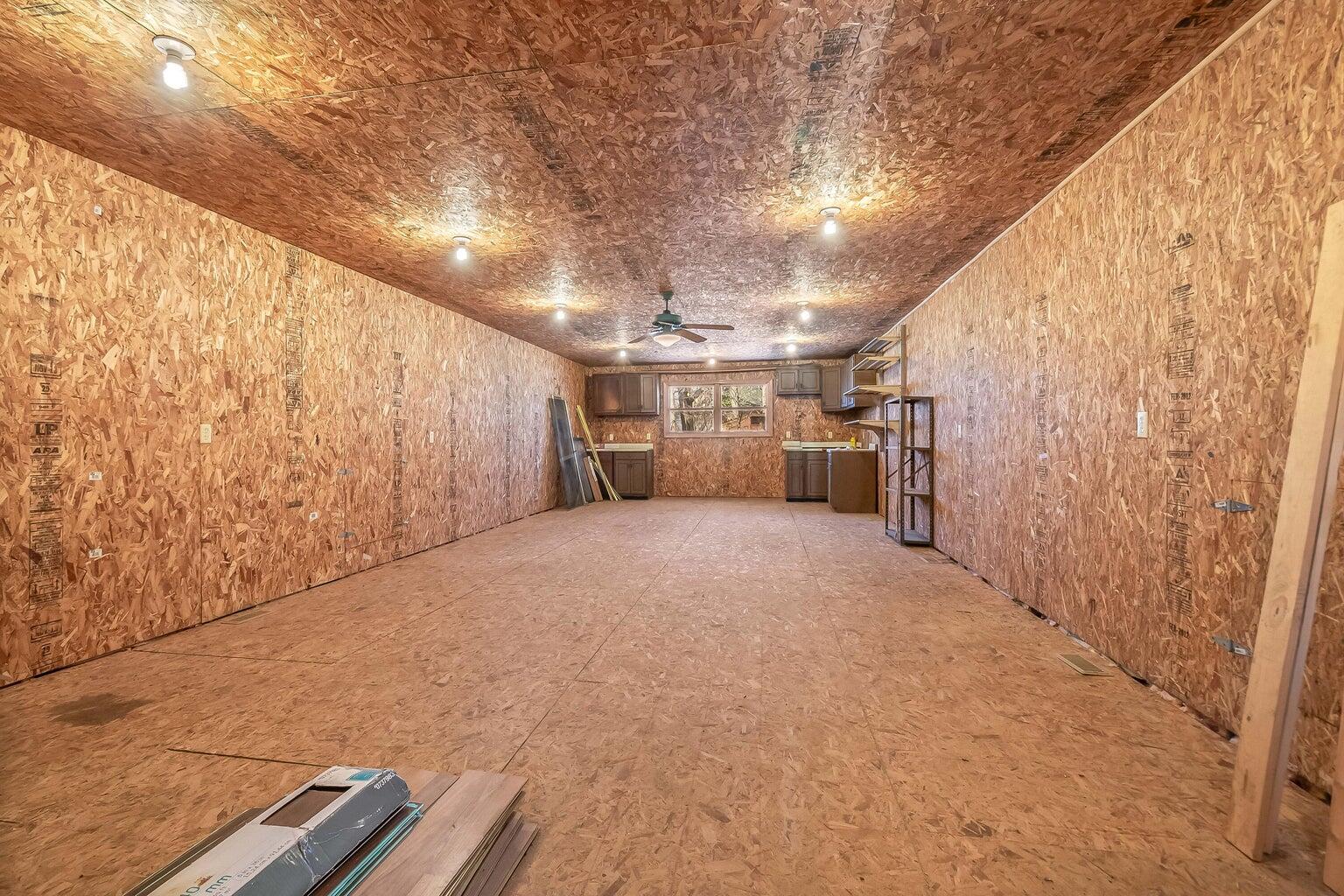 3549 Majestic Court Property Photo 4