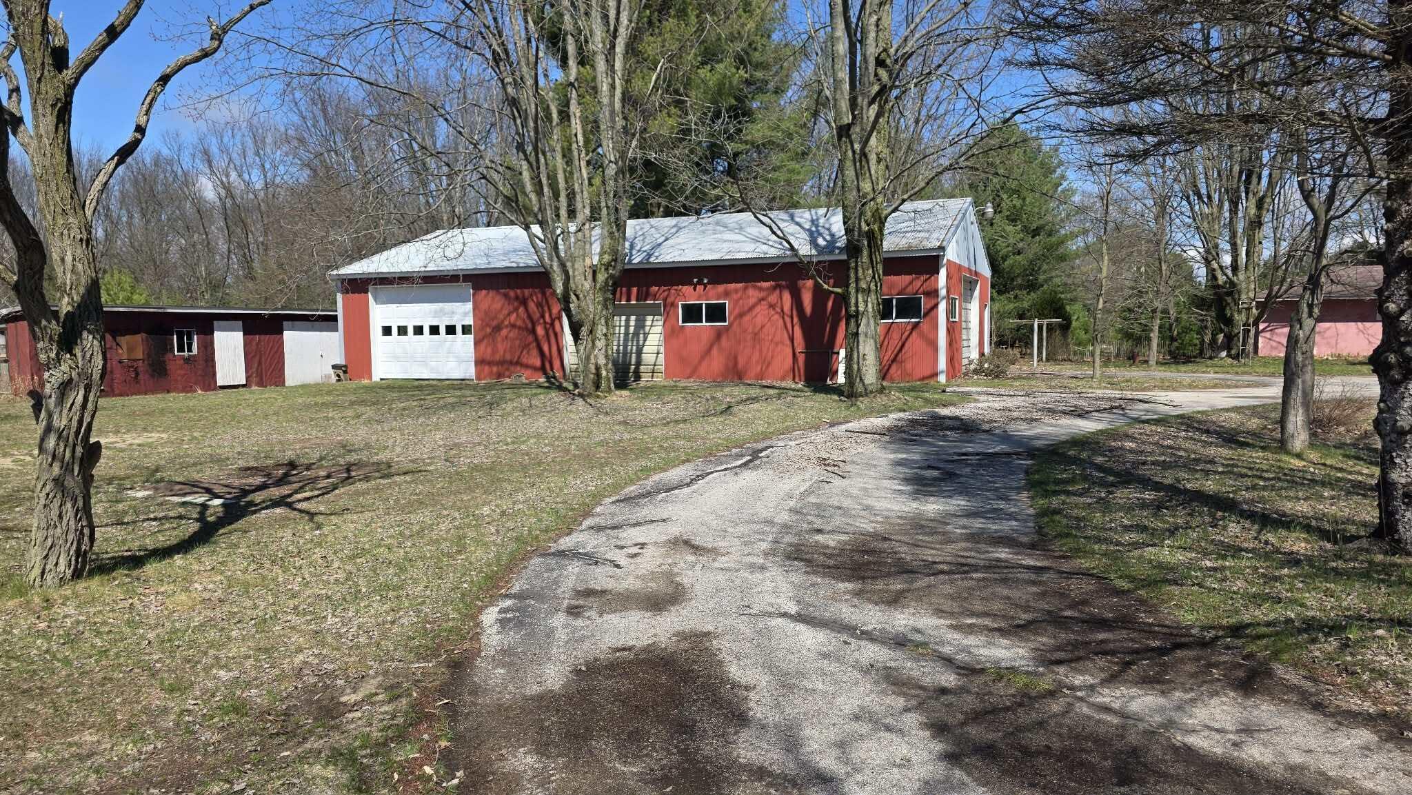 9945 Us-31 Property Photo 5