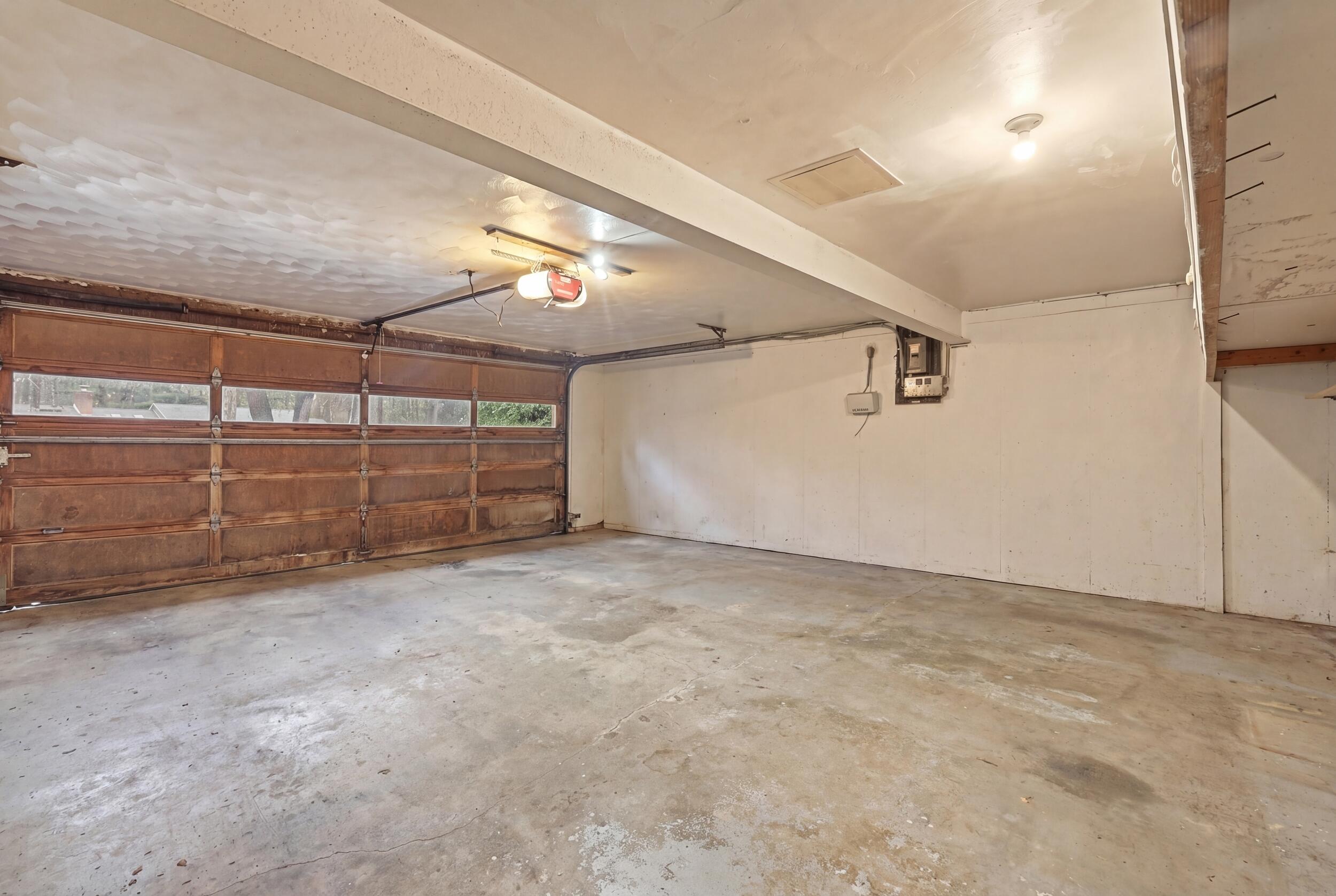 2146 Treehaven Drive Property Photo 64