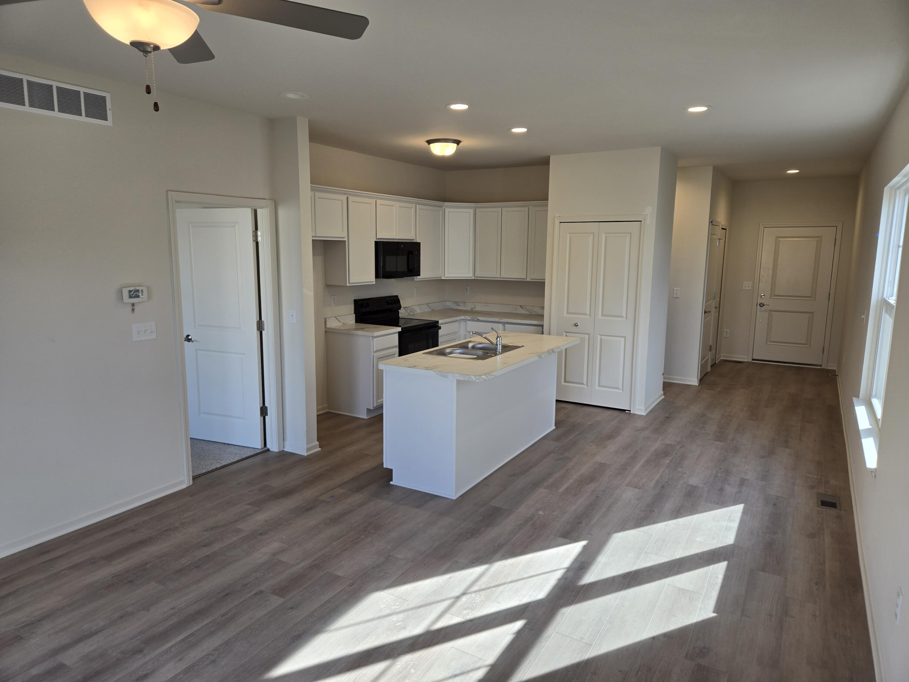 4266 Plum Village Circle 39 Property Photo 3