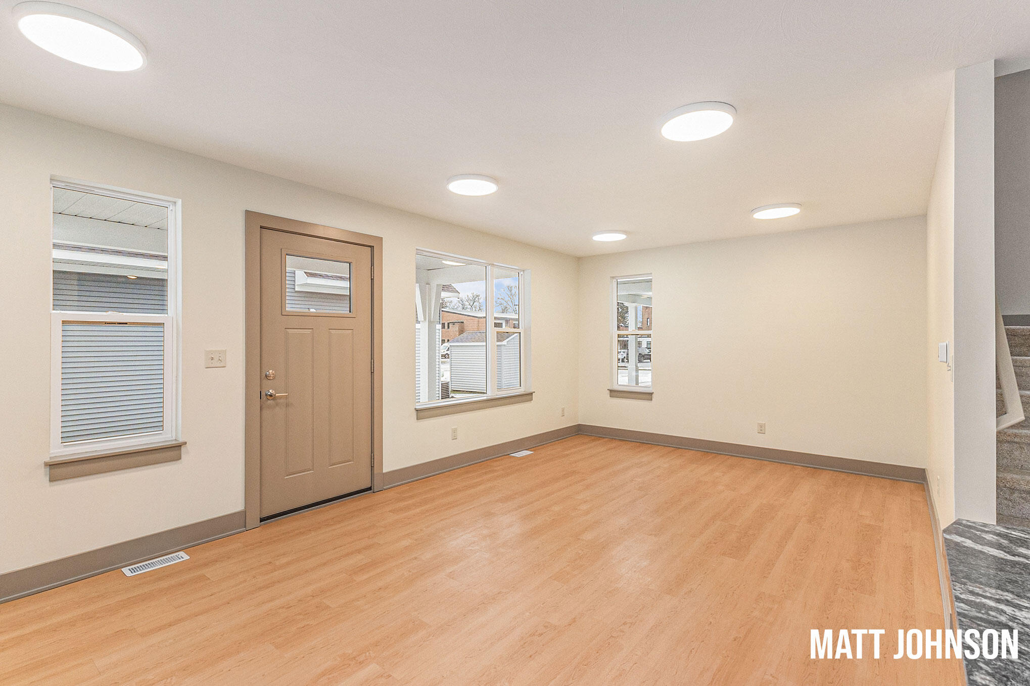 2109 Willard Avenue Se Property Photo 6