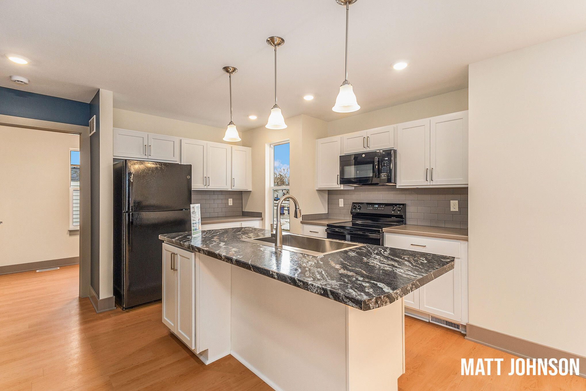 2109 Willard Avenue Se Property Photo 8