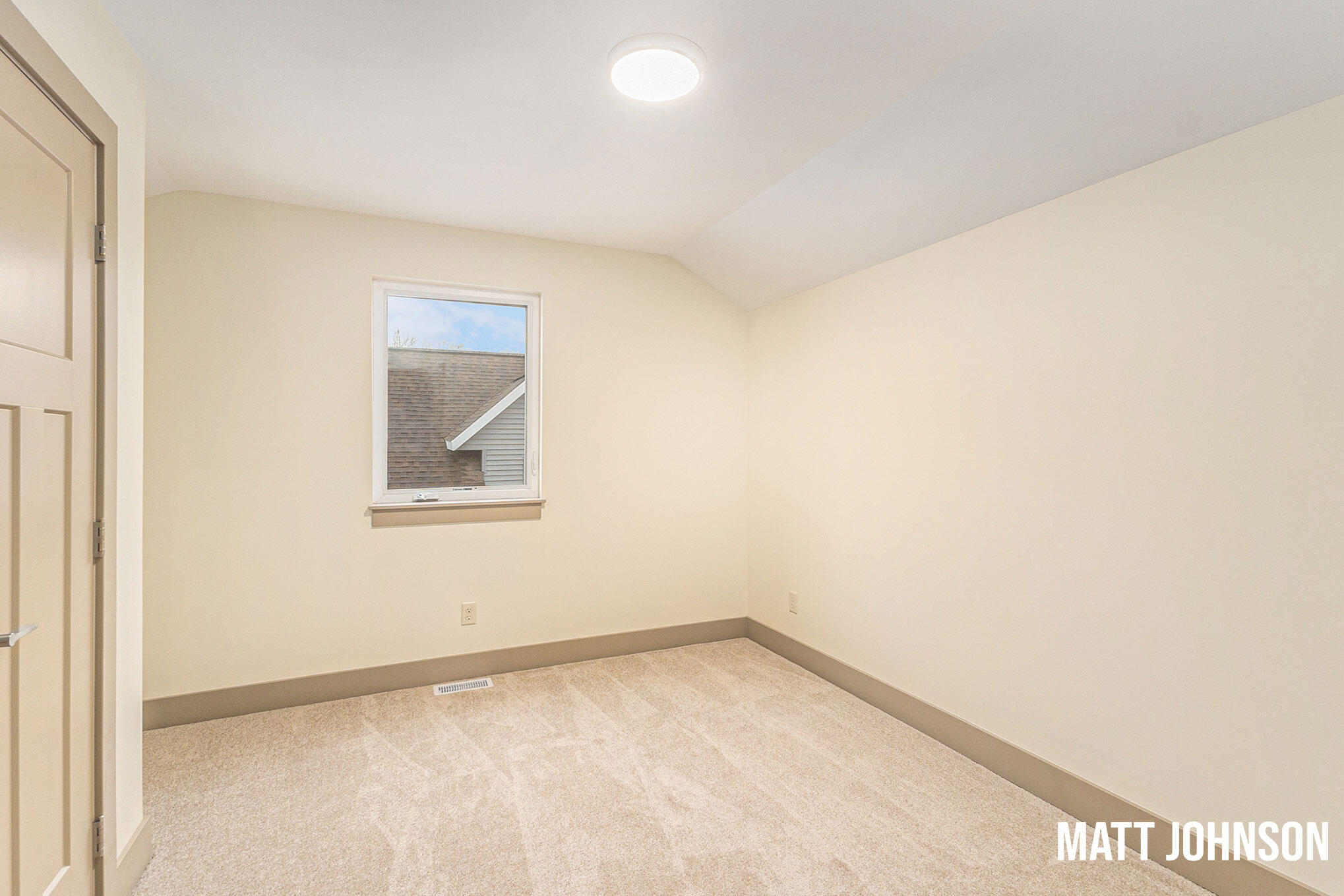 2109 Willard Avenue Se Property Photo 11