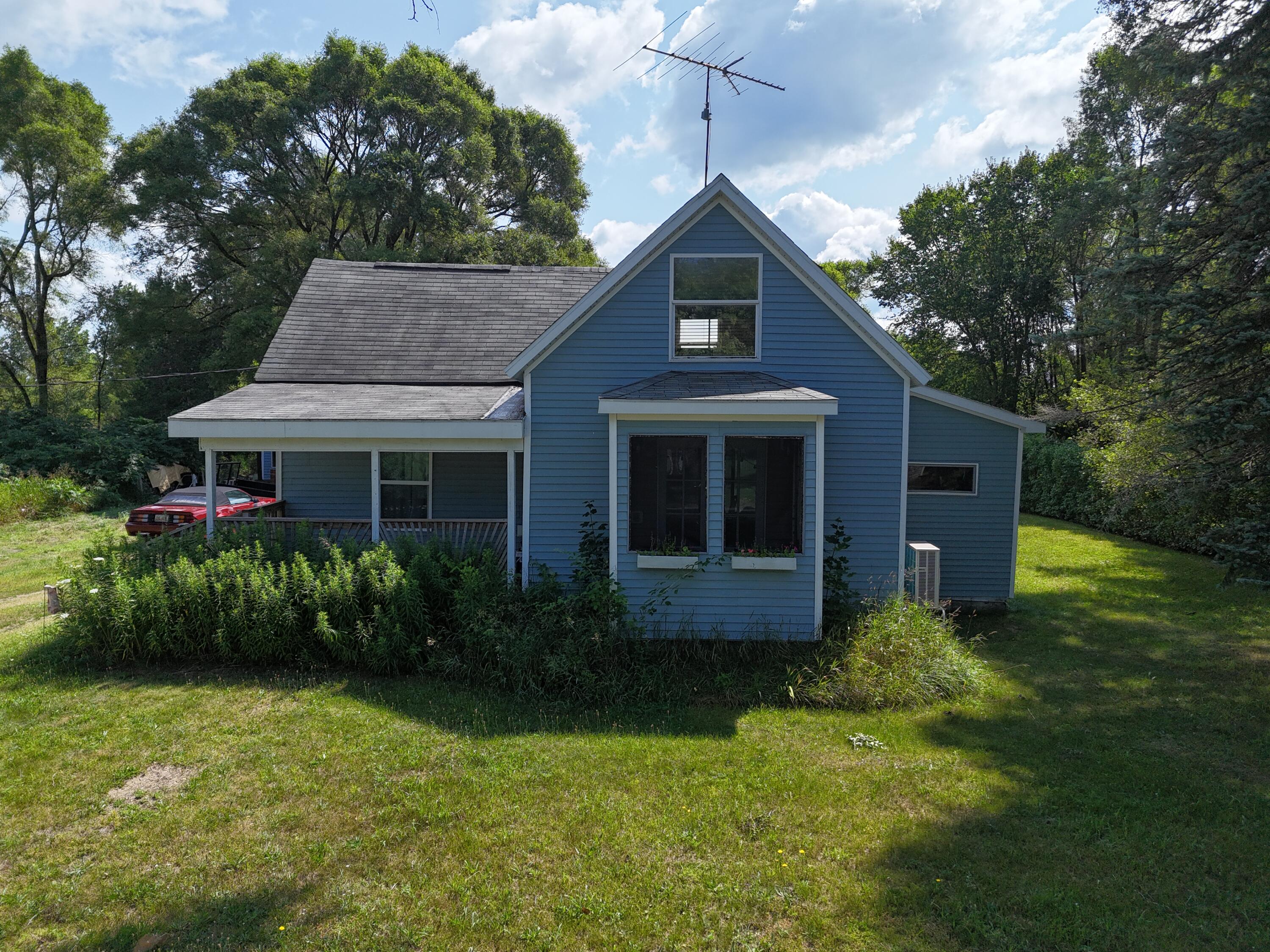 7435 3rd Street Property Photo 1