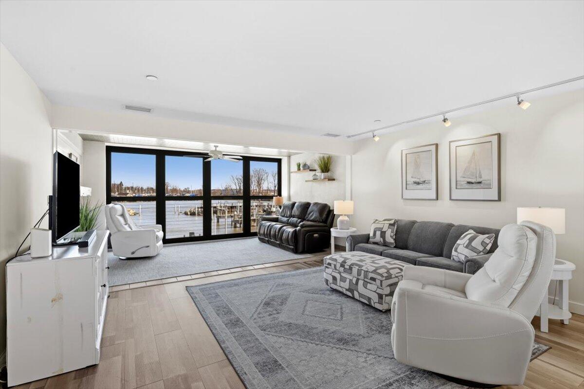 230 Water Street 2 Property Photo 6