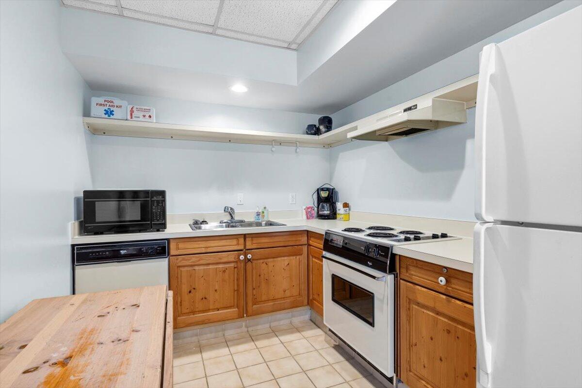 230 Water Street 2 Property Photo 37