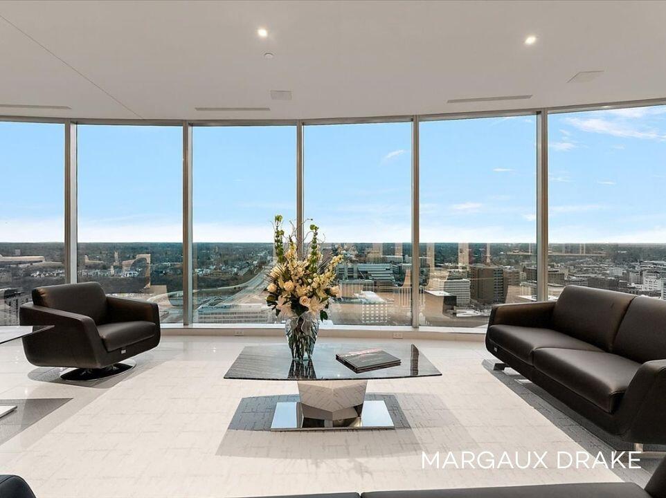 335 Bridge Street Nw 3200 Property Photo 4