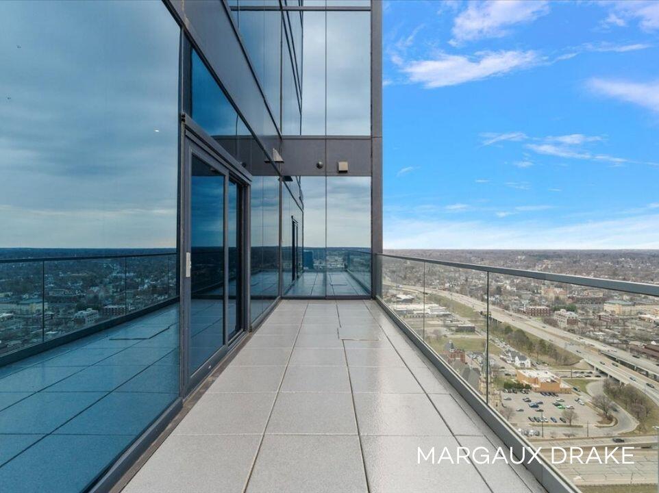 335 Bridge Street Nw 3200 Property Photo 69