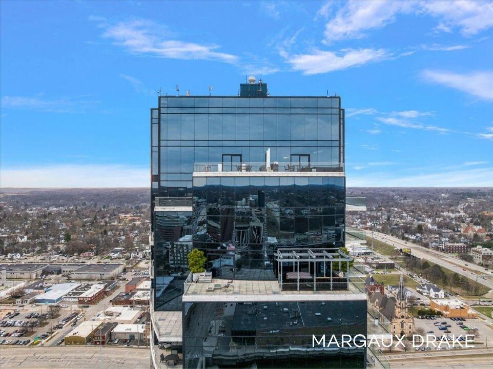 335 Bridge Street Nw 3200 Property Photo 86