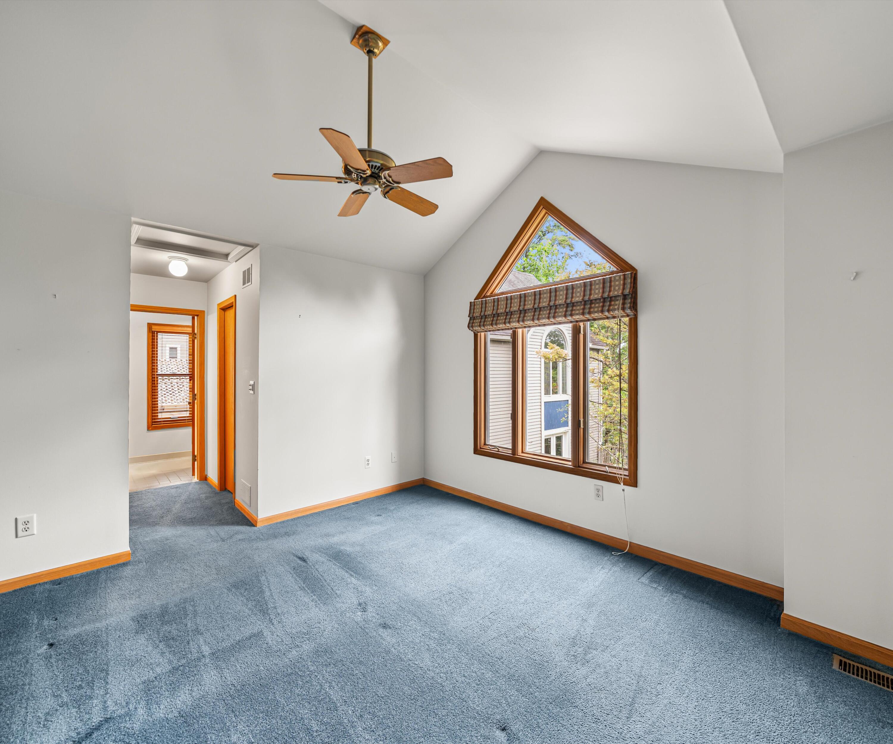 651 N 5th Avenue Property Photo 17